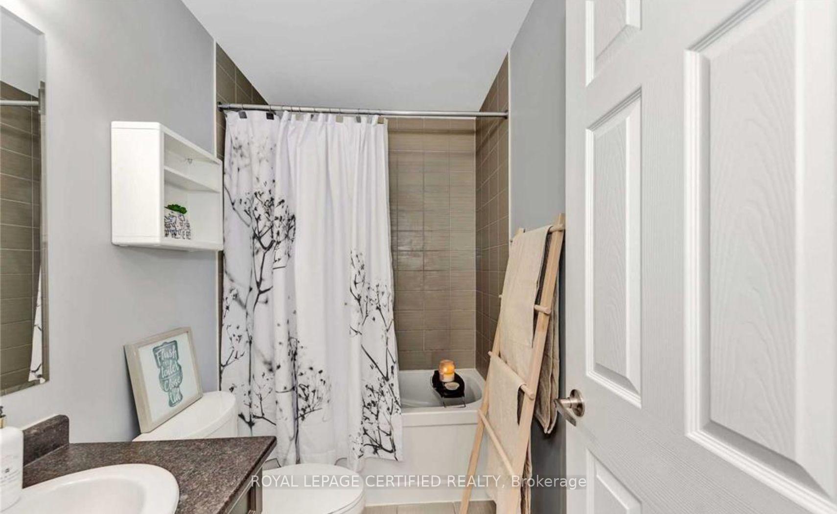 Photo 27 of 244 Mortimer Crescent, Milton, Harrison — HOMEH