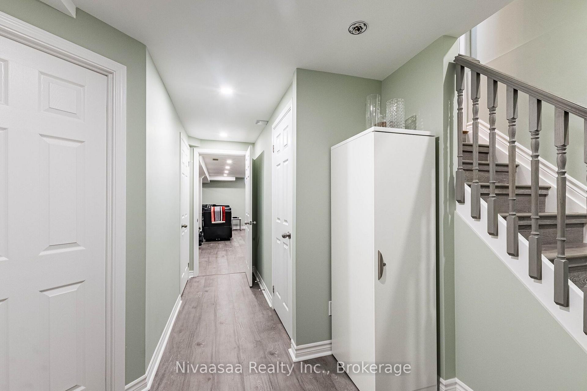 Photo 34 of 9 Parisian Road, Brampton, Vales of Castlemore — HOMEH