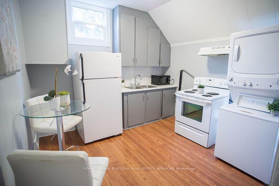 Photo 5 of Unit Upper, 67 Terrace Hill Street, Brantford, North Ward — HOMEH