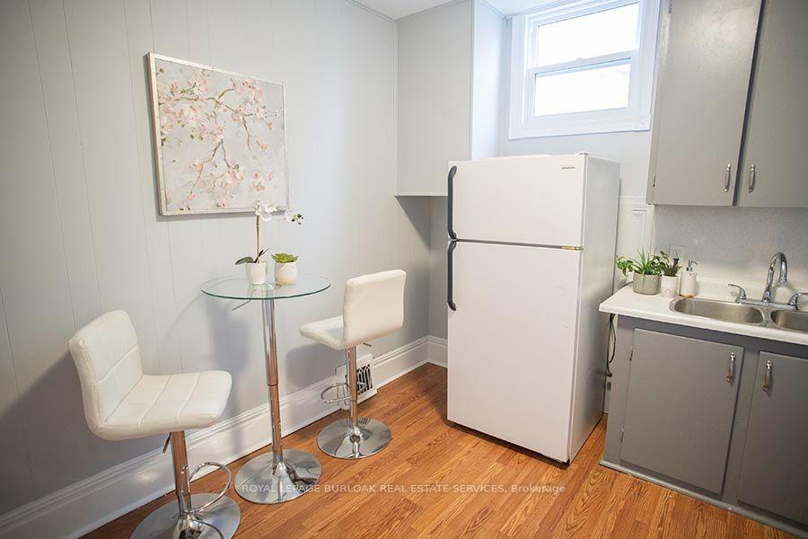 Photo 7 of Unit Upper, 67 Terrace Hill Street, Brantford, North Ward — HOMEH