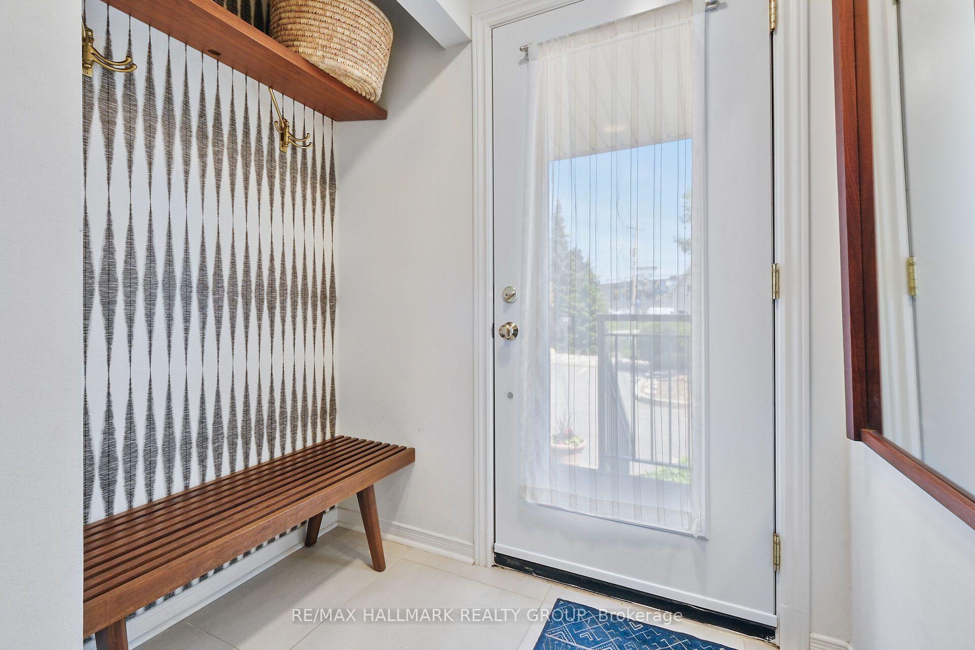 Photo 1 of Unit 34, 20 Charlevoix Street, Ottawa, Vanier — HOMEH