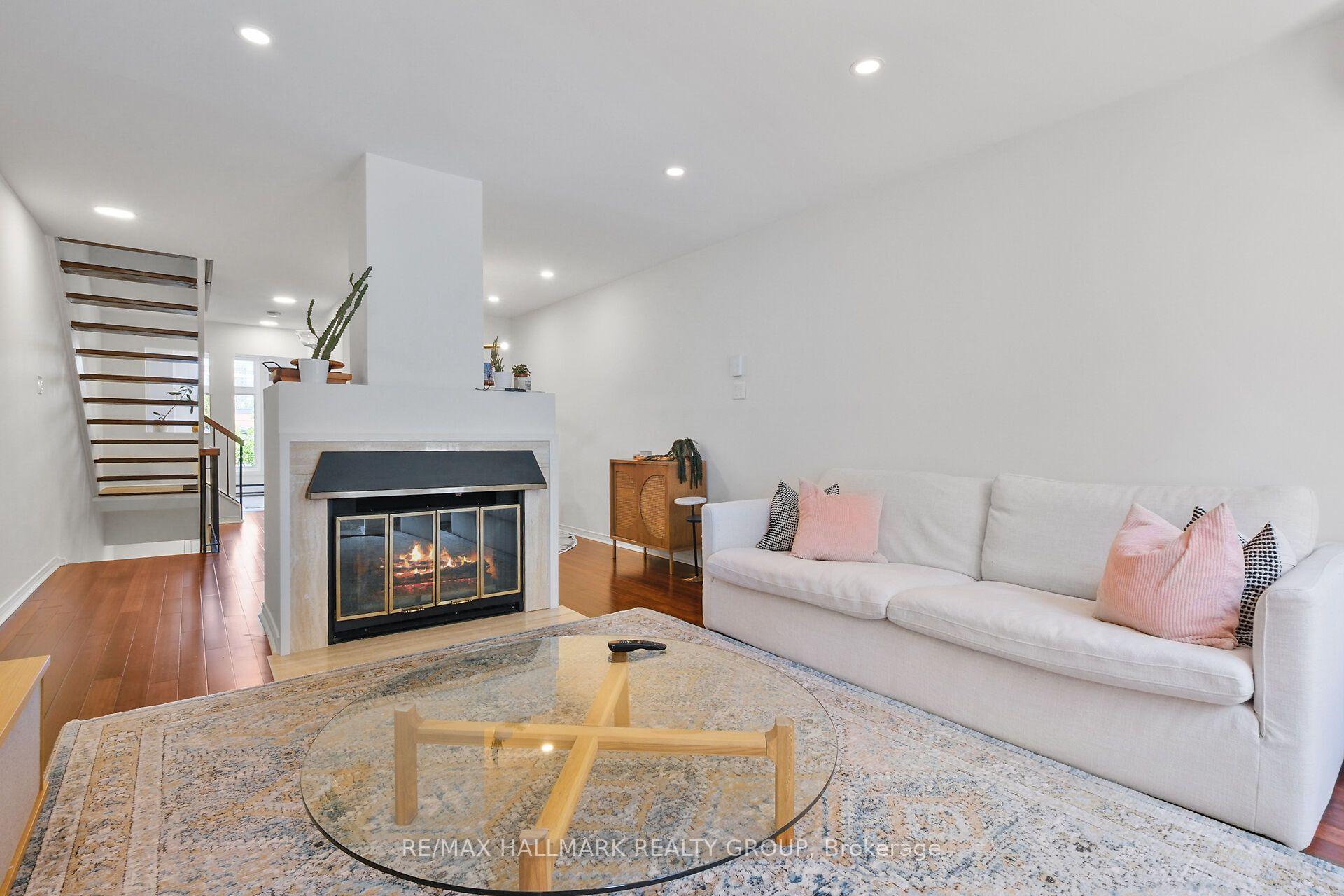 Photo 9 of Unit 34, 20 Charlevoix Street, Ottawa, Vanier — HOMEH