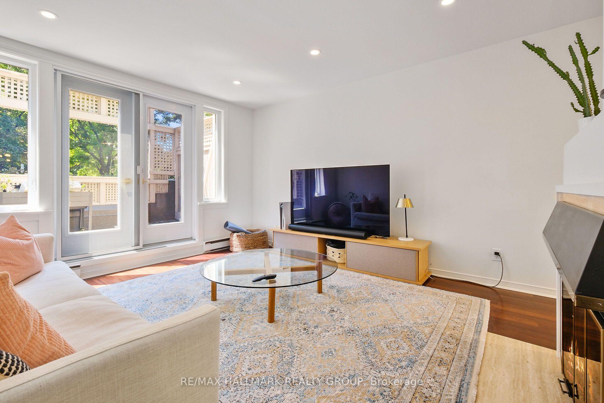 Photo 12 of Unit 34, 20 Charlevoix Street, Ottawa, Vanier — HOMEH
