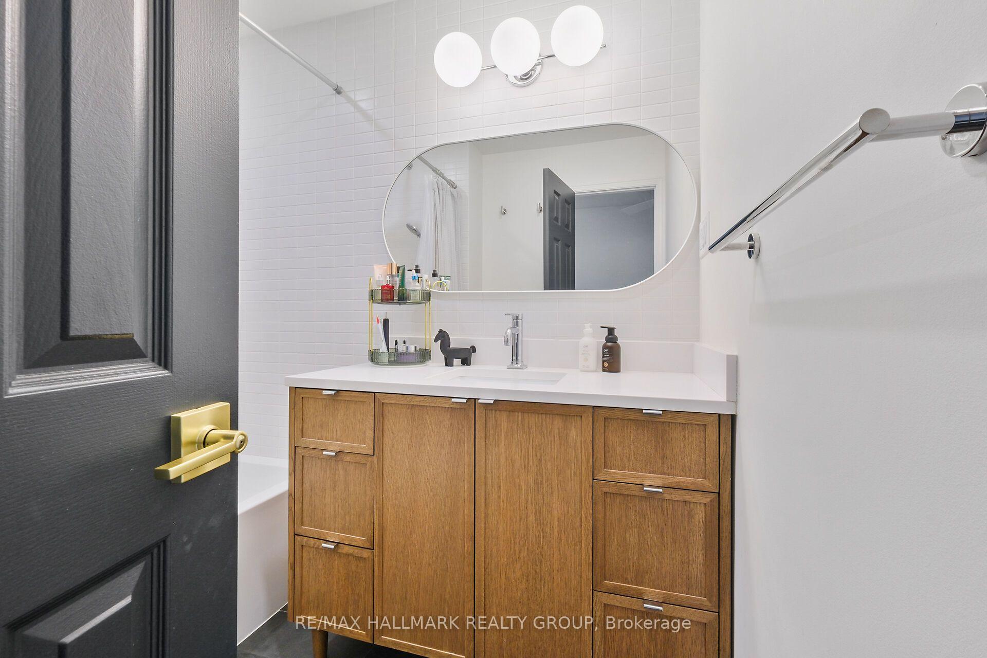Photo 27 of Unit 34, 20 Charlevoix Street, Ottawa, Vanier — HOMEH