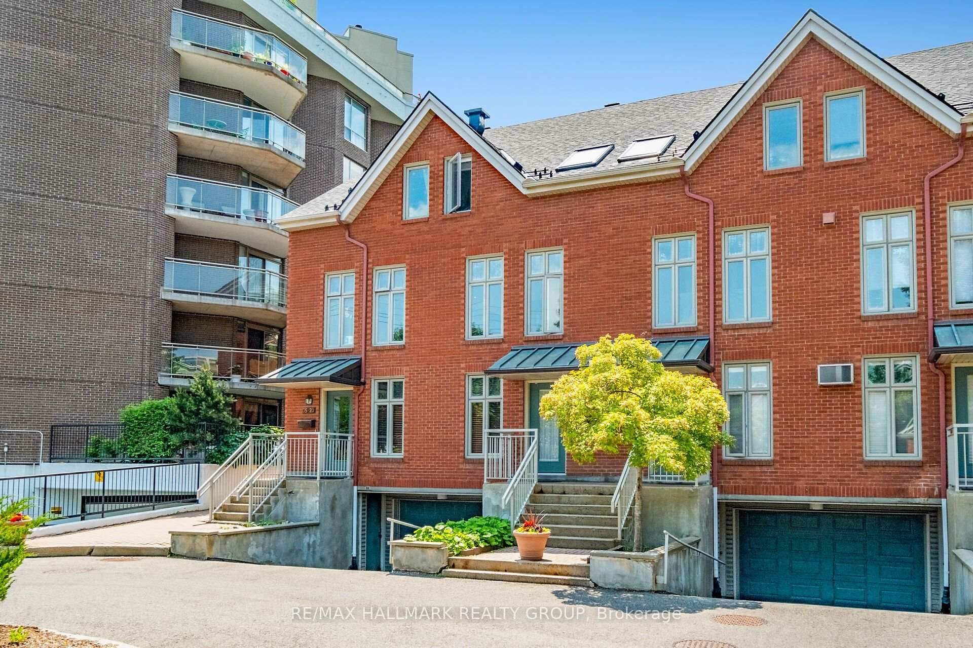 Photo 44 of Unit 34, 20 Charlevoix Street, Ottawa, Vanier — HOMEH