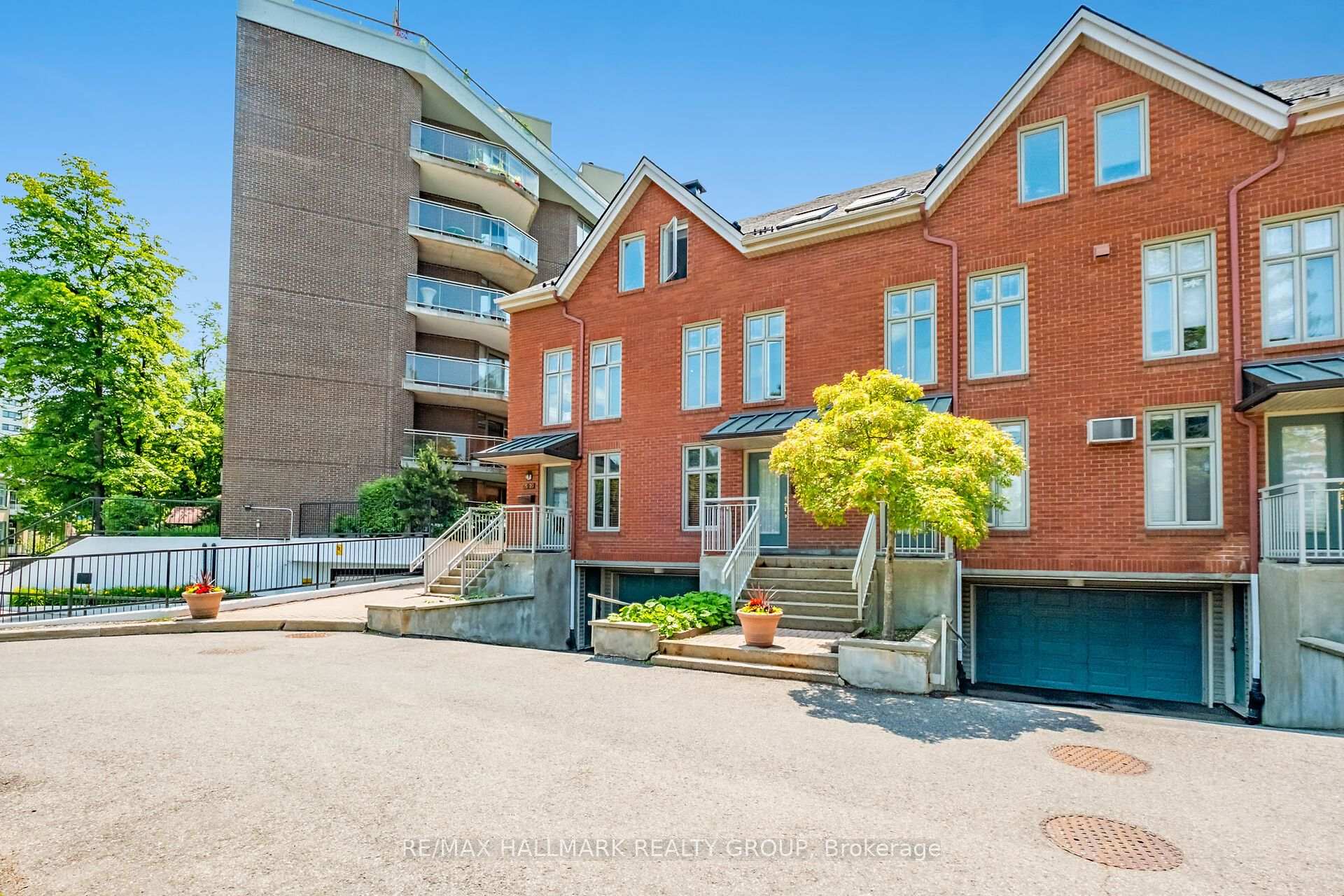 Photo 48 of Unit 34, 20 Charlevoix Street, Ottawa, Vanier — HOMEH
