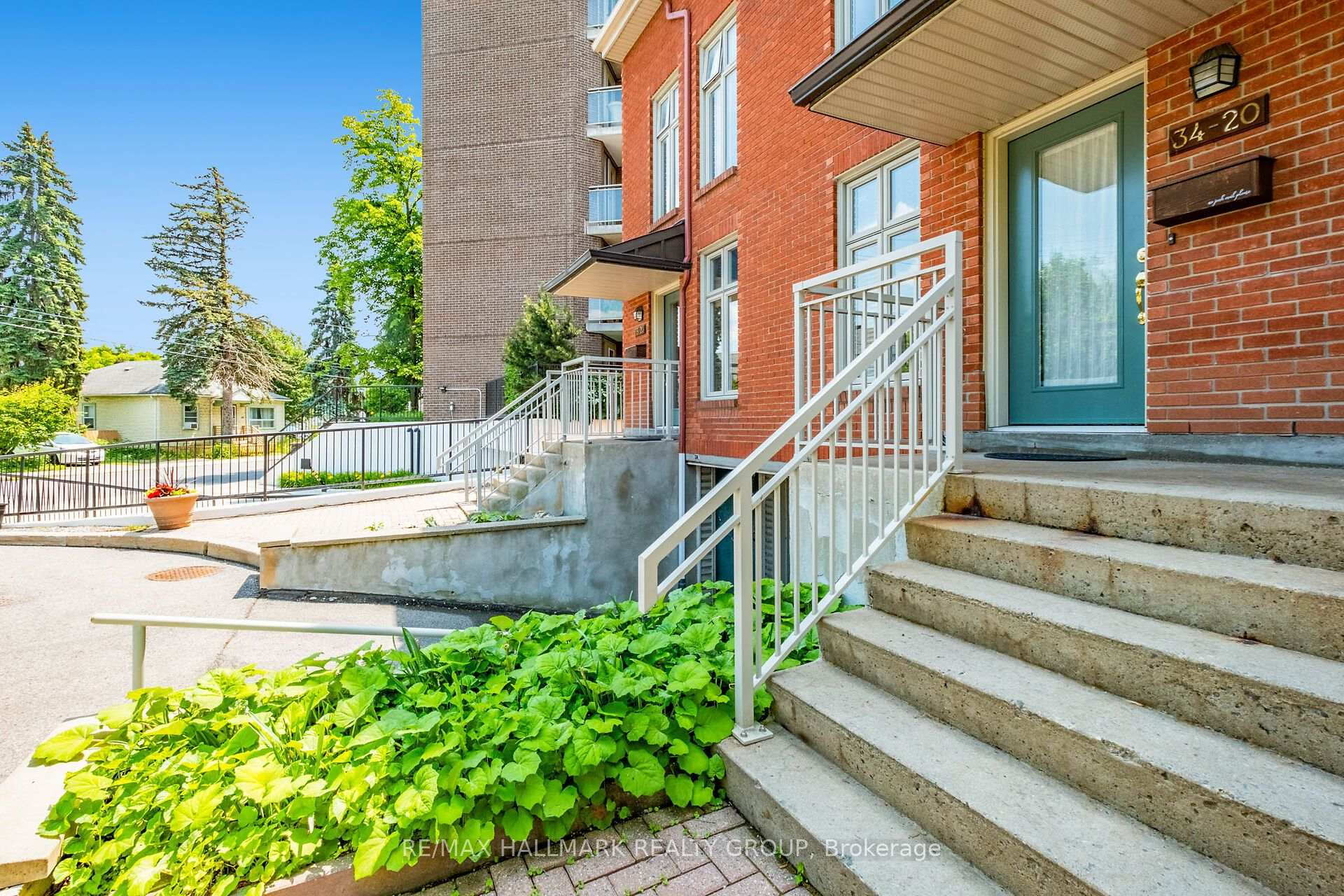 Photo 50 of Unit 34, 20 Charlevoix Street, Ottawa, Vanier — HOMEH