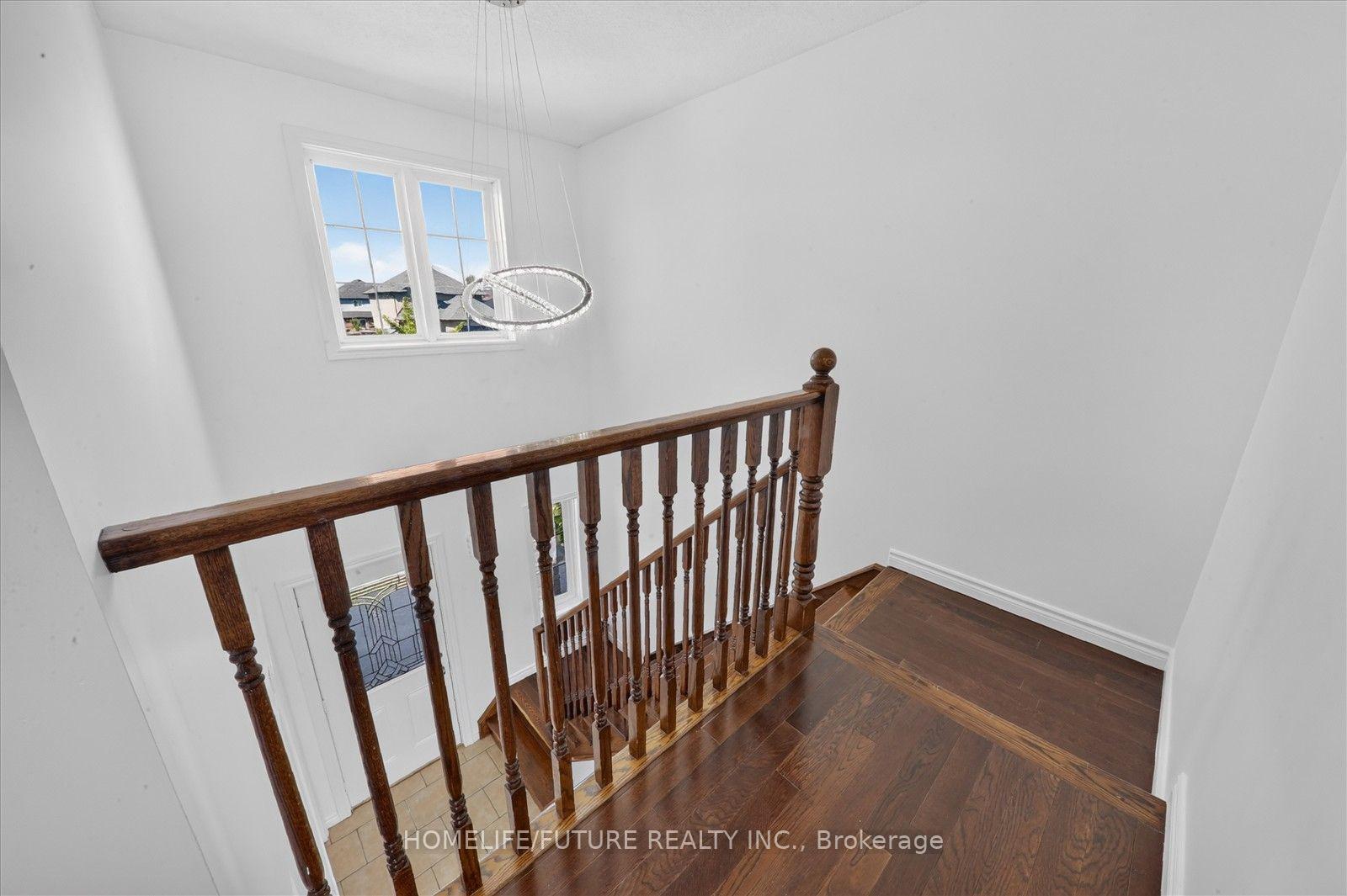 Photo 50 of 48 Avatar Place, Hamilton, Mount Hope — HOMEH