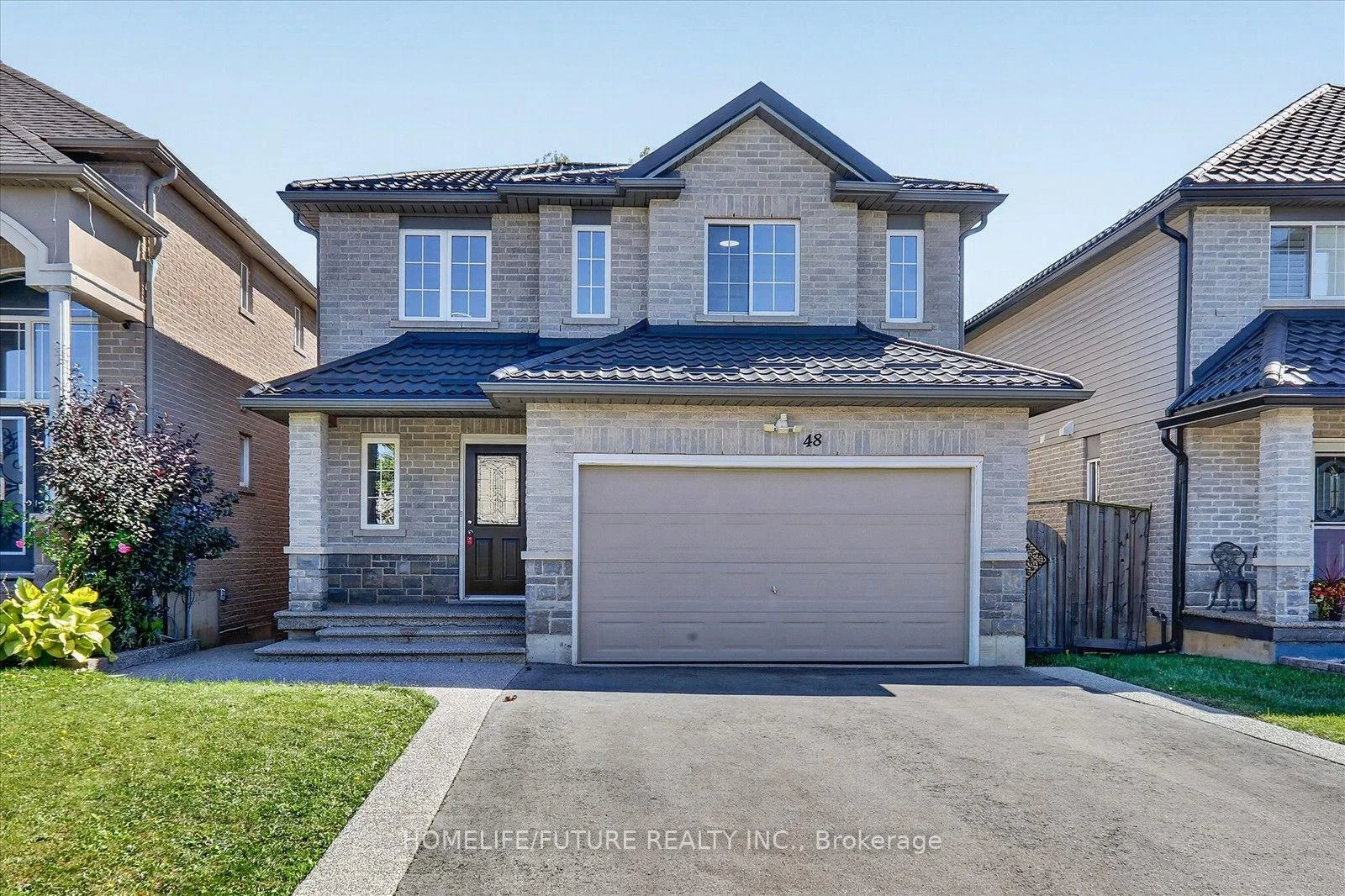 Photo 5 of 48 Avatar Place, Hamilton, Mount Hope — HOMEH