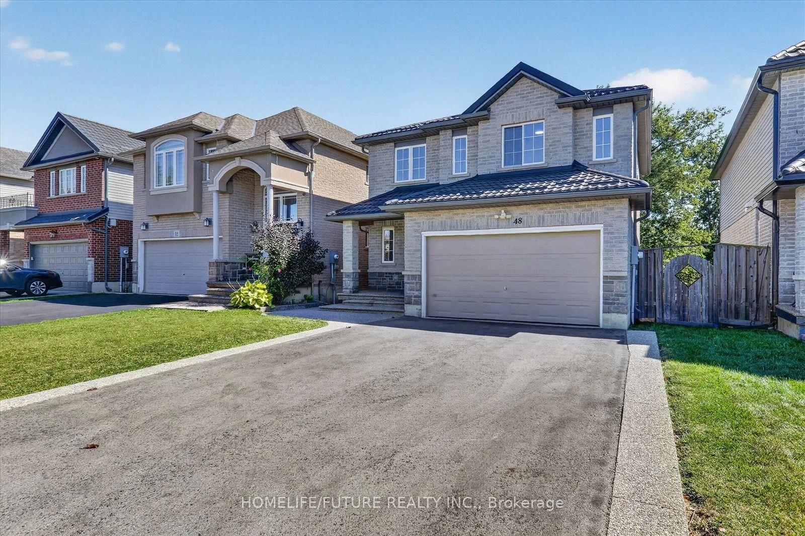 Photo 7 of 48 Avatar Place, Hamilton, Mount Hope — HOMEH