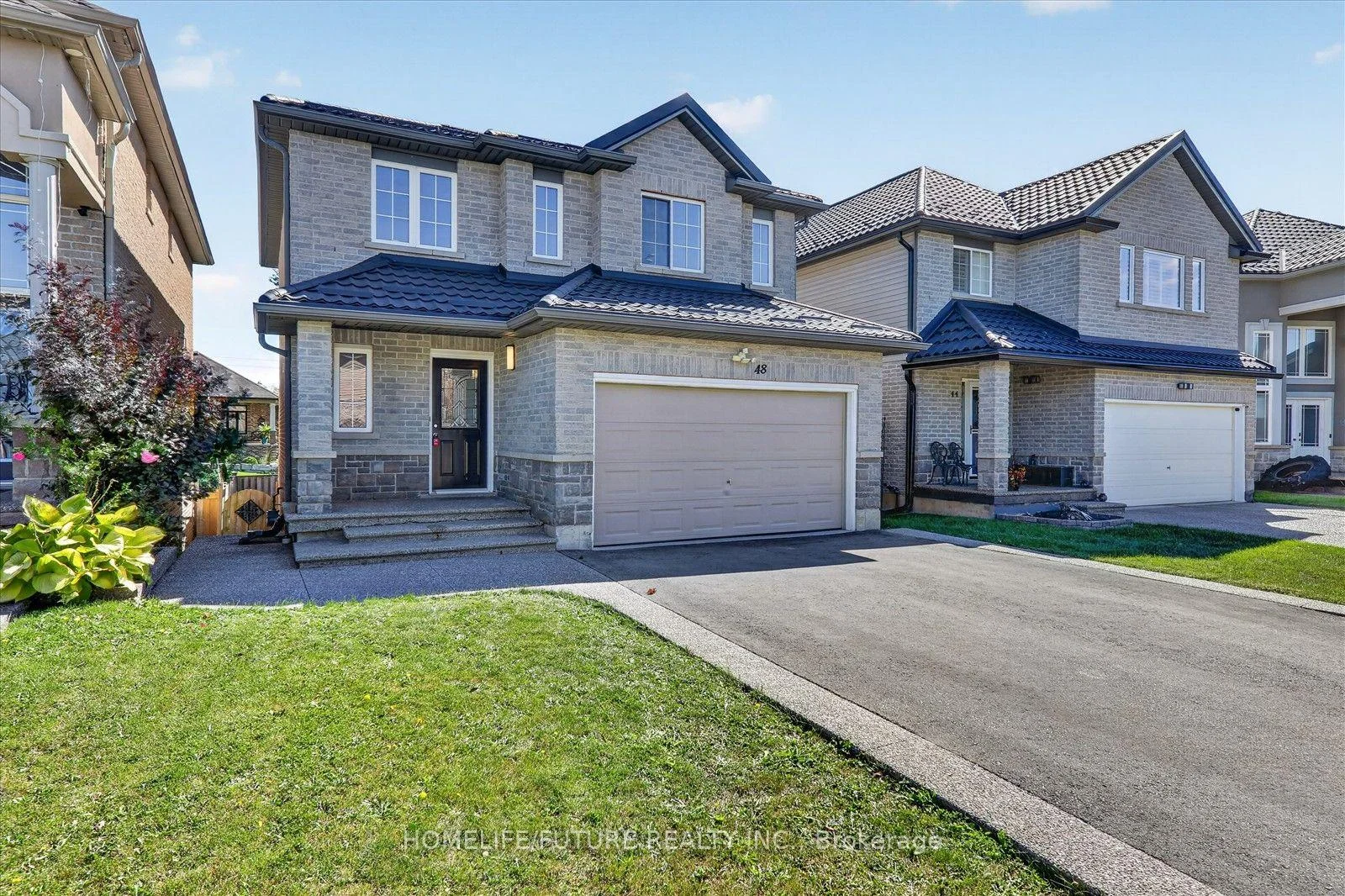 Photo 11 of 48 Avatar Place, Hamilton, Mount Hope — HOMEH