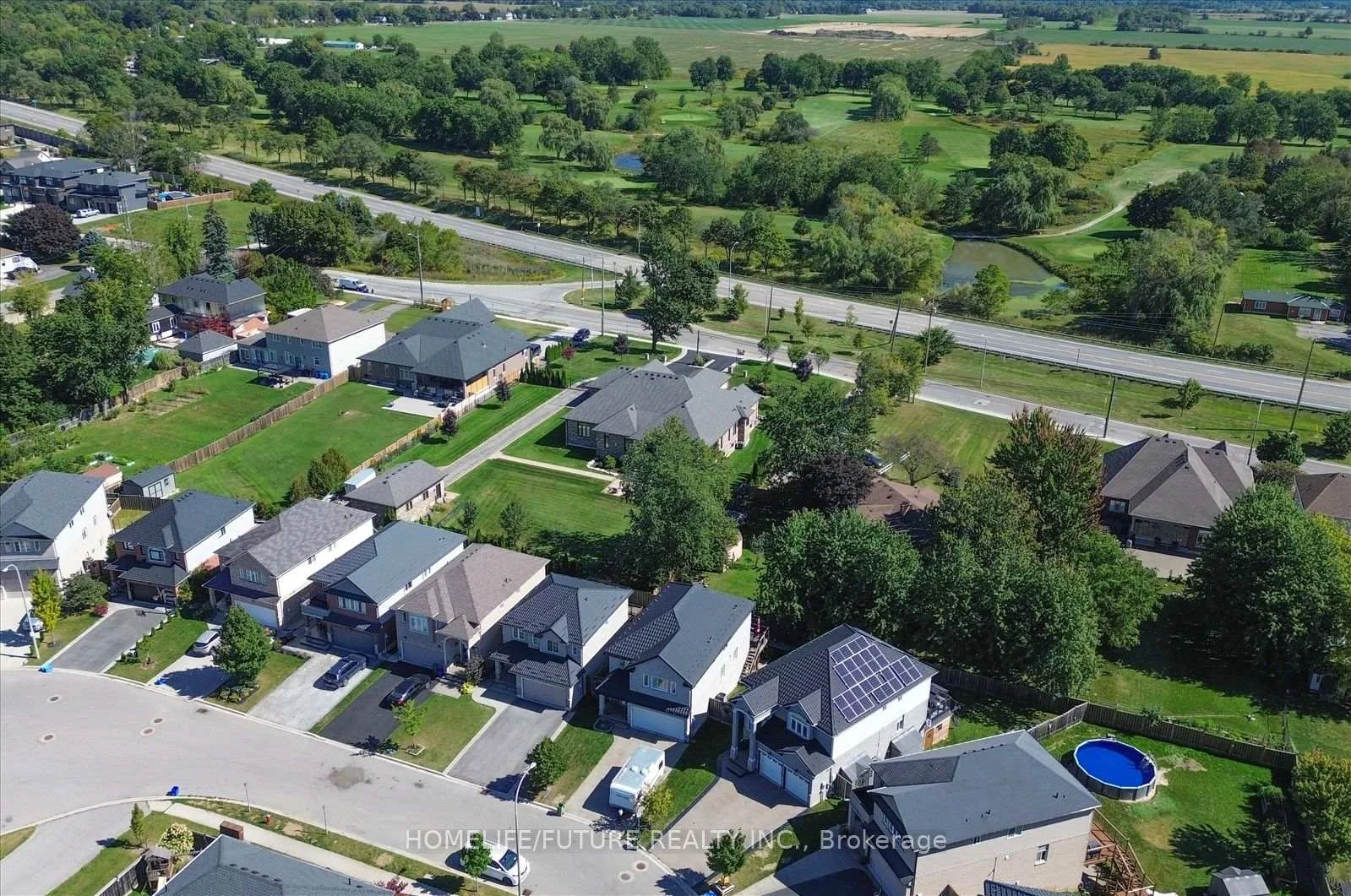 Photo 15 of 48 Avatar Place, Hamilton, Mount Hope — HOMEH