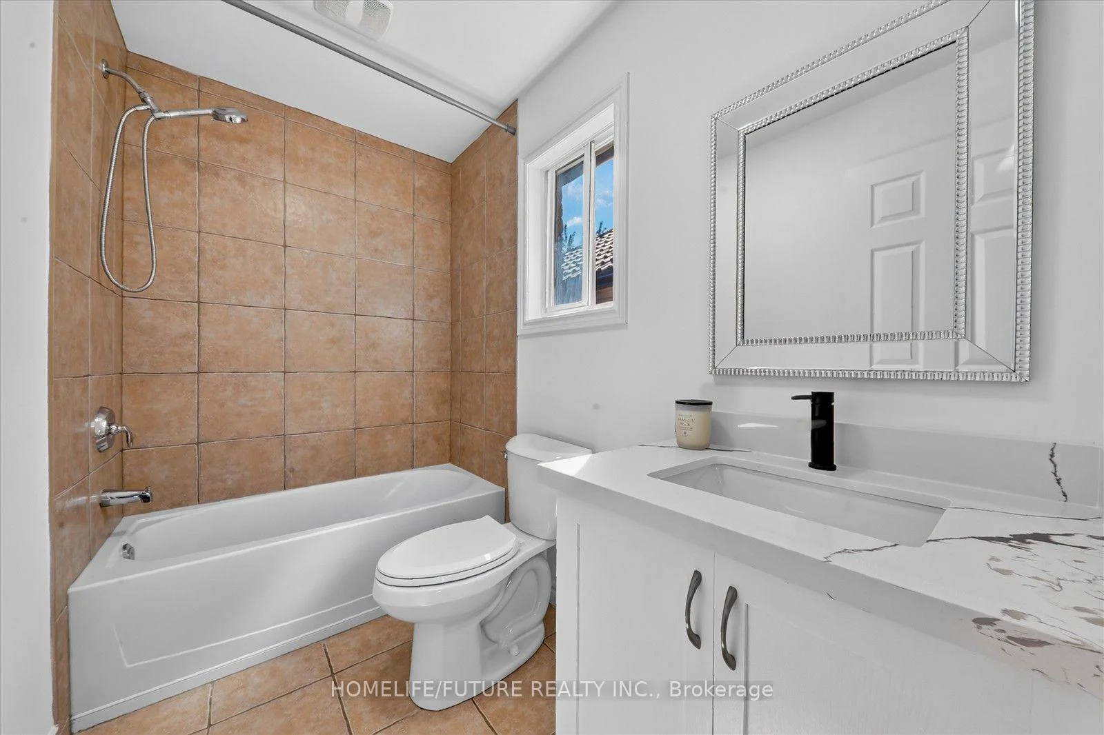 Photo 59 of 48 Avatar Place, Hamilton, Mount Hope — HOMEH