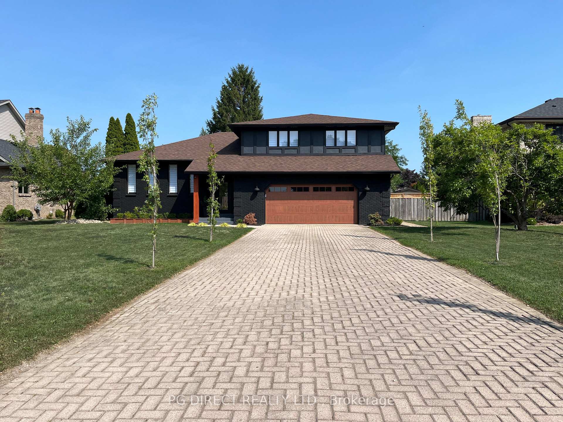 Photo of 134 Angstrom Crescent