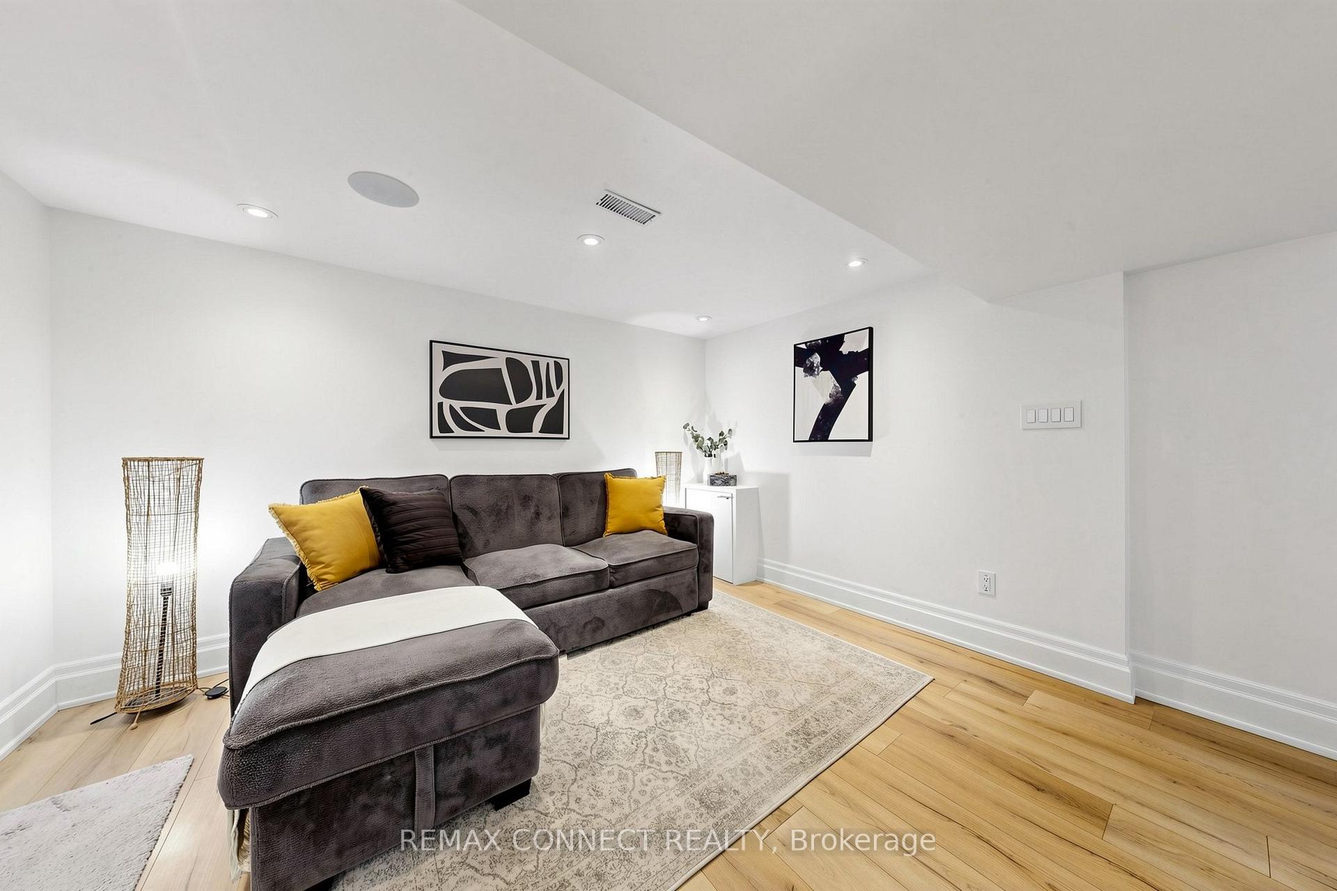 Photo 27 of 10 Catalina Drive, Scarborough, Scarborough Village — HOMEH