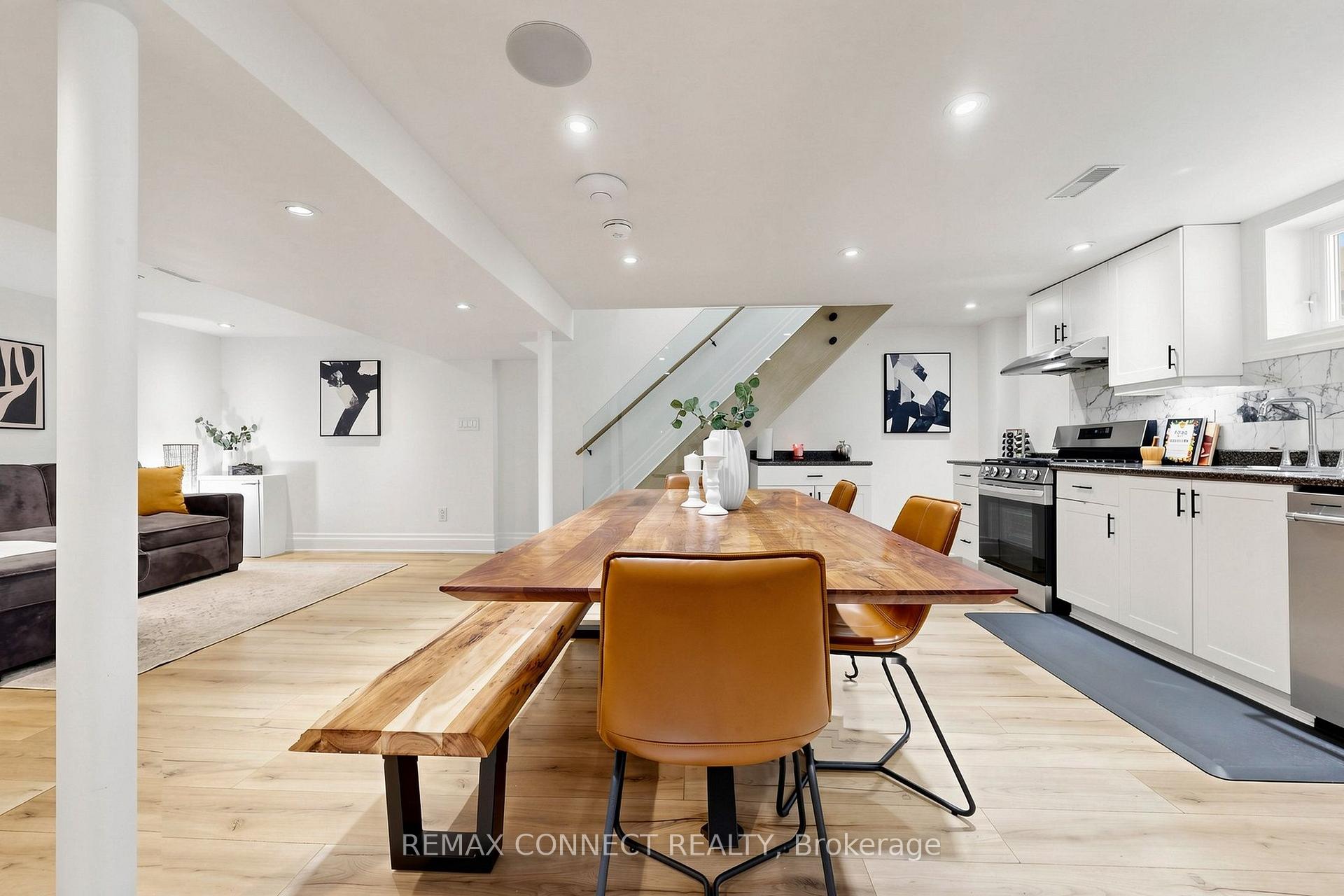 Photo 32 of 10 Catalina Drive, Scarborough, Scarborough Village — HOMEH