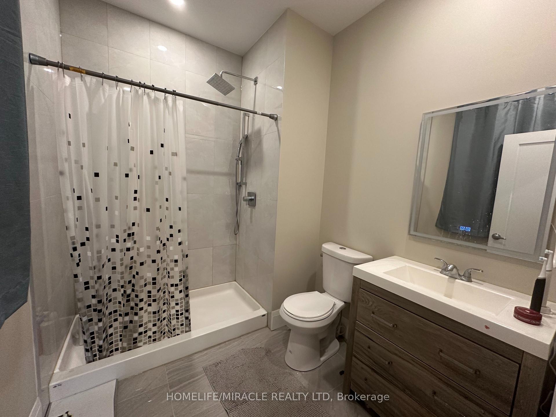 Photo 6 of 45 Eleanor Avenue, Hamilton, Eleanor — HOMEH