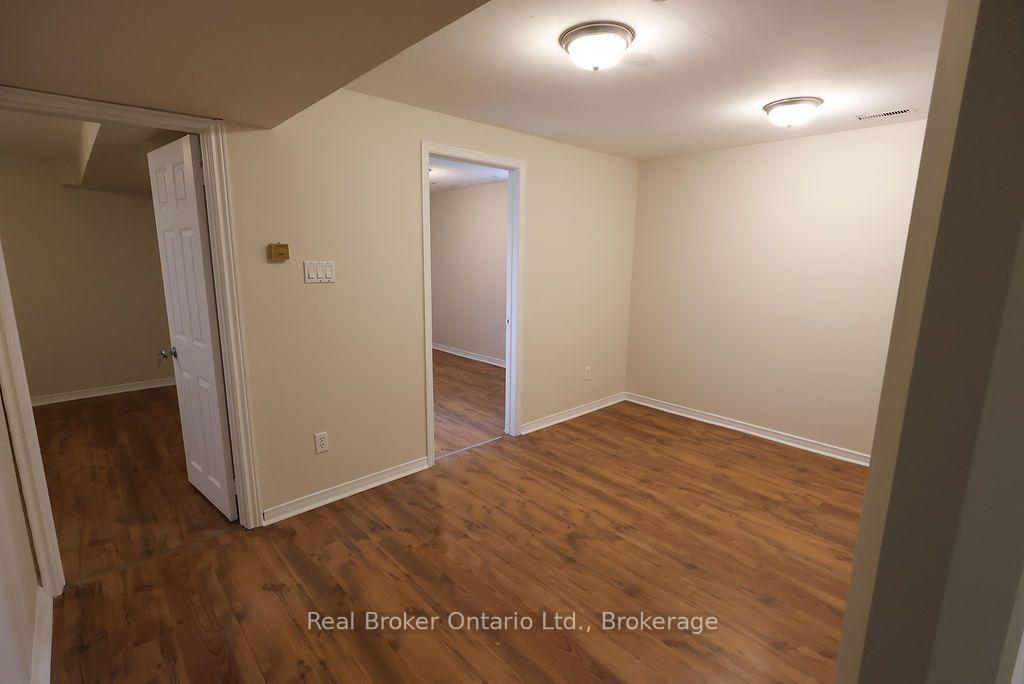 Photo 32 of 342 Fleming Drive, London, East D — HOMEH