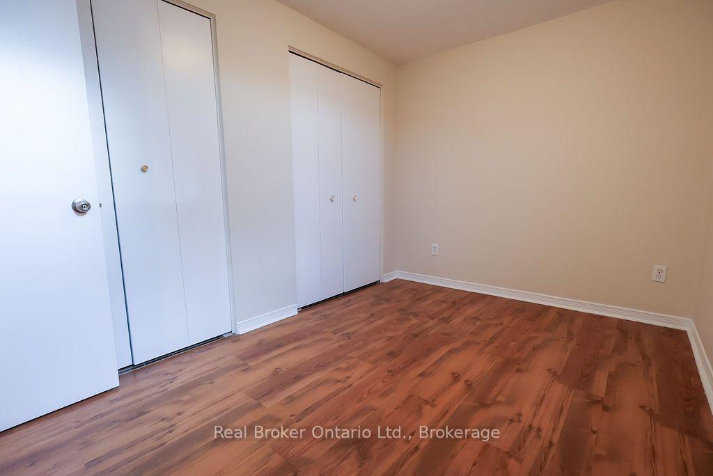 Photo 42 of 342 Fleming Drive, London, East D — HOMEH