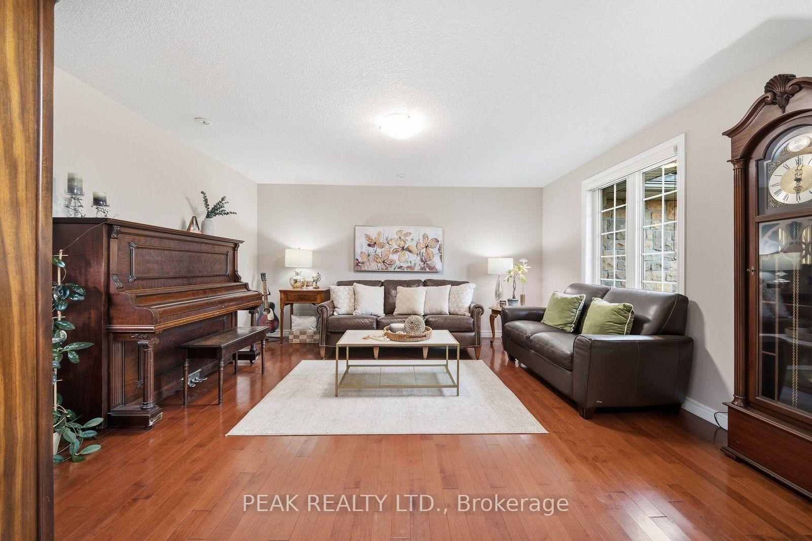 Photo 9 of 1304 Wrigley Road, North Dumfries, Ayr — HOMEH