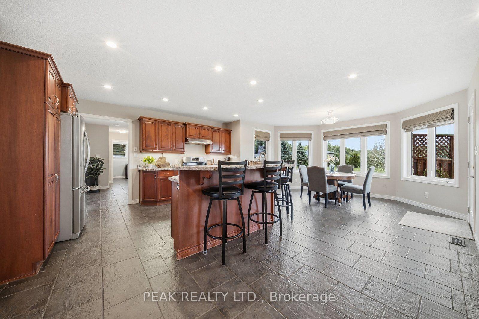 Photo 13 of 1304 Wrigley Road, North Dumfries, Ayr — HOMEH