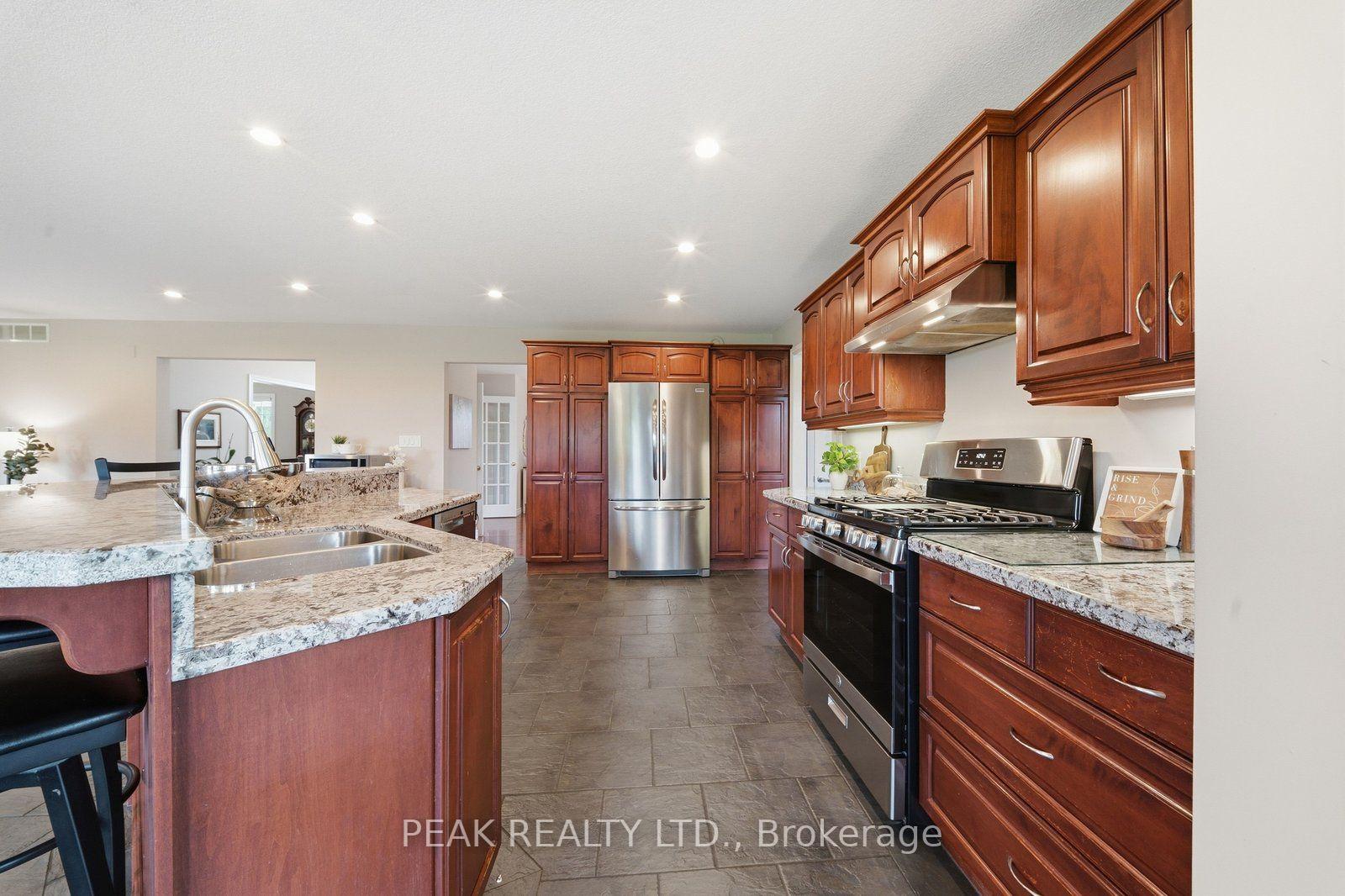 Photo 15 of 1304 Wrigley Road, North Dumfries, Ayr — HOMEH