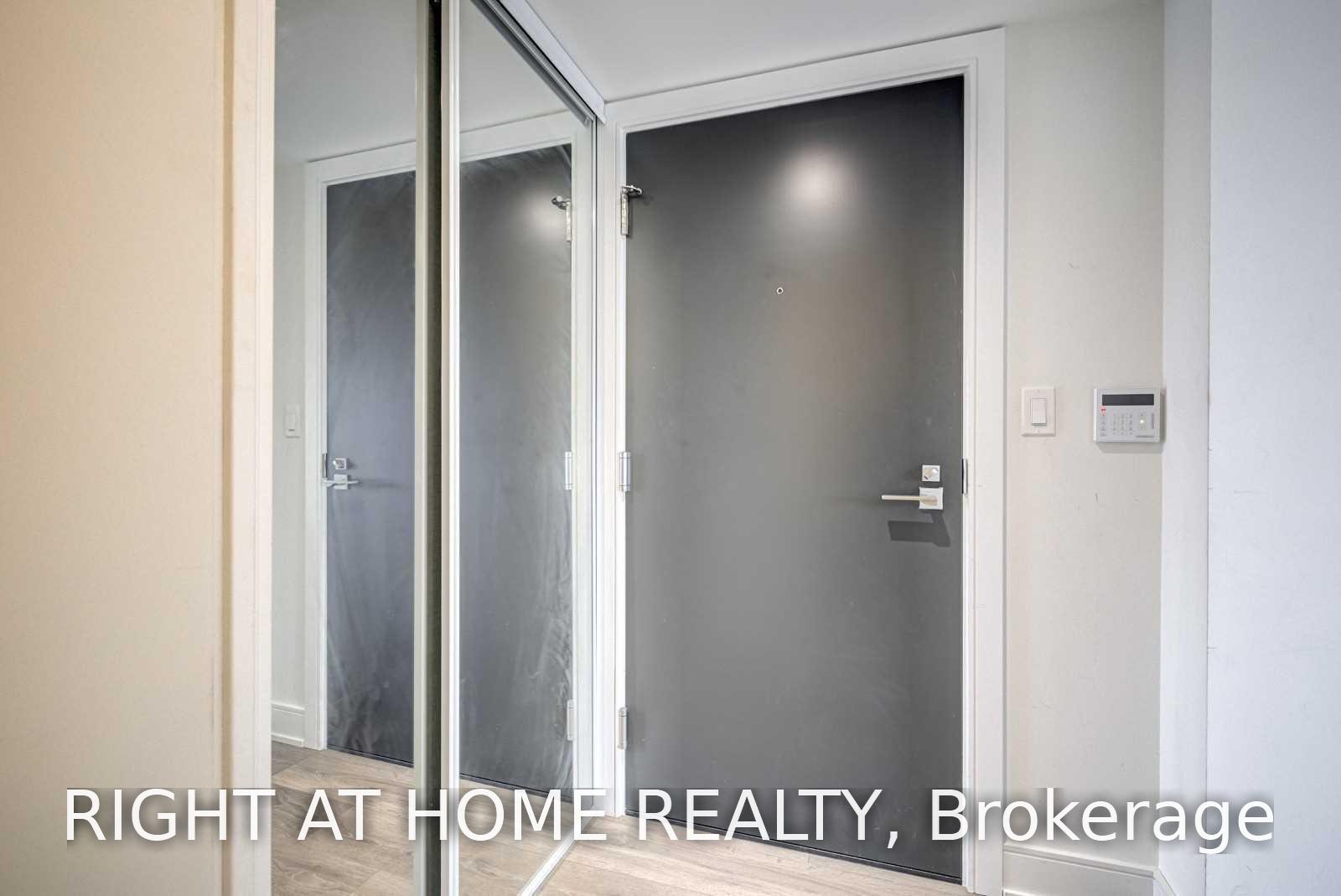 Photo 2 of Unit 1402, 89 Mcgill Street, Toronto, Church-Yonge Corridor — HOMEH