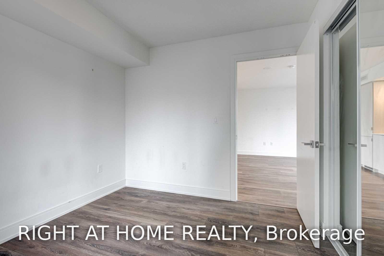 Photo 13 of Unit 1402, 89 Mcgill Street, Toronto, Church-Yonge Corridor — HOMEH