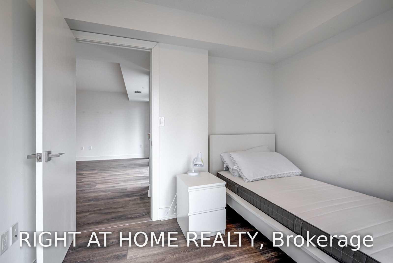 Photo 14 of Unit 1402, 89 Mcgill Street, Toronto, Church-Yonge Corridor — HOMEH