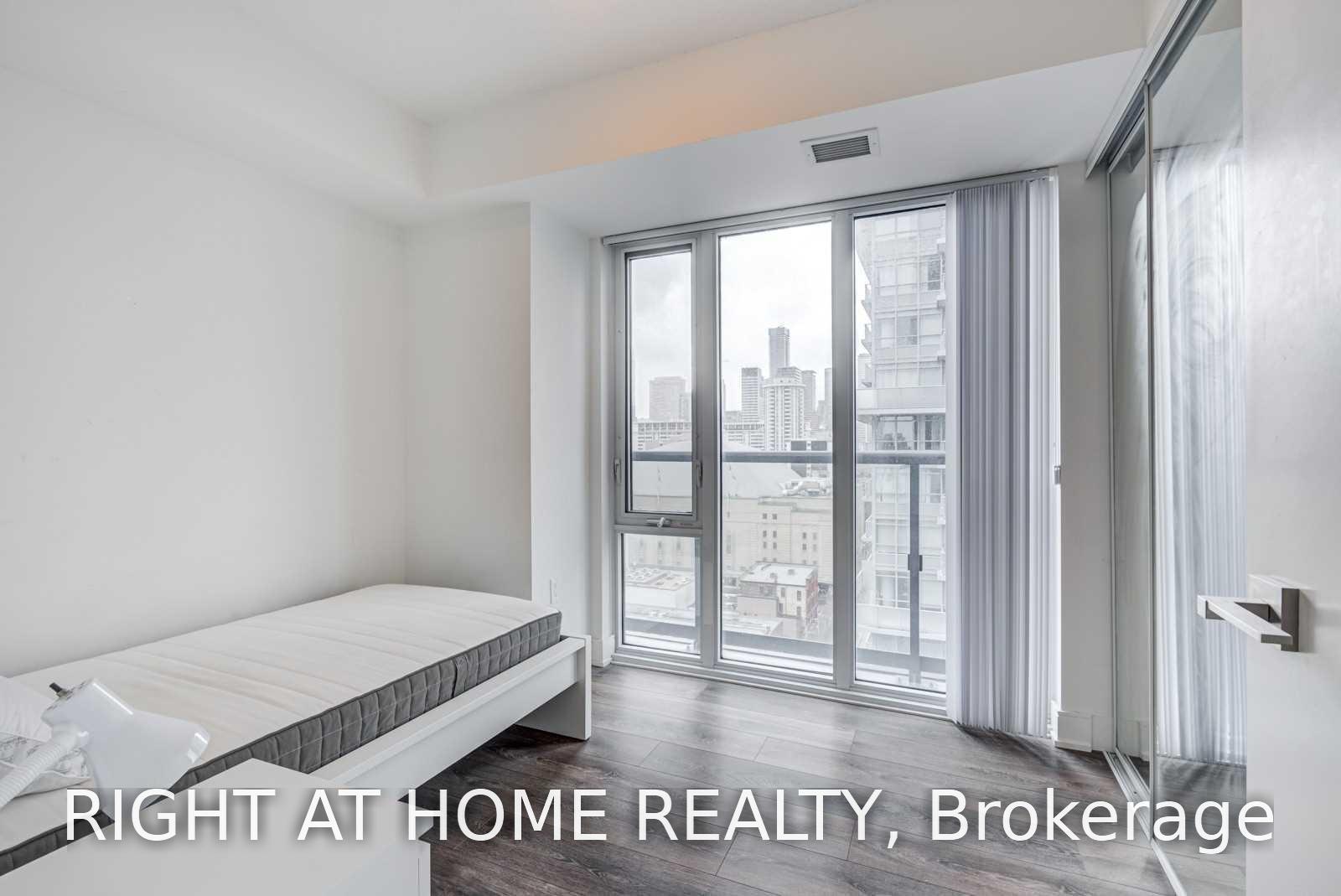 Photo 15 of Unit 1402, 89 Mcgill Street, Toronto, Church-Yonge Corridor — HOMEH