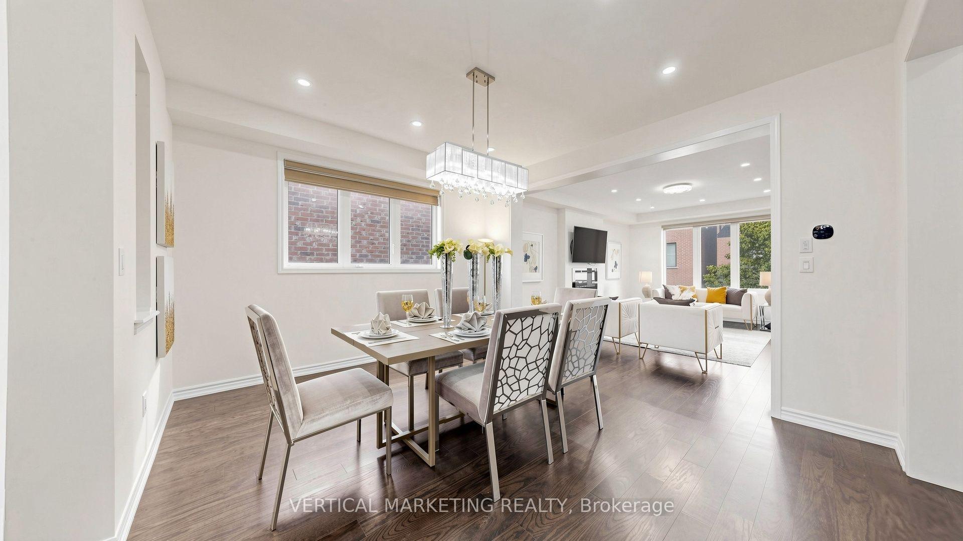 Photo 8 of 286 Valermo Drive, Etobicoke, Alderwood — HOMEH
