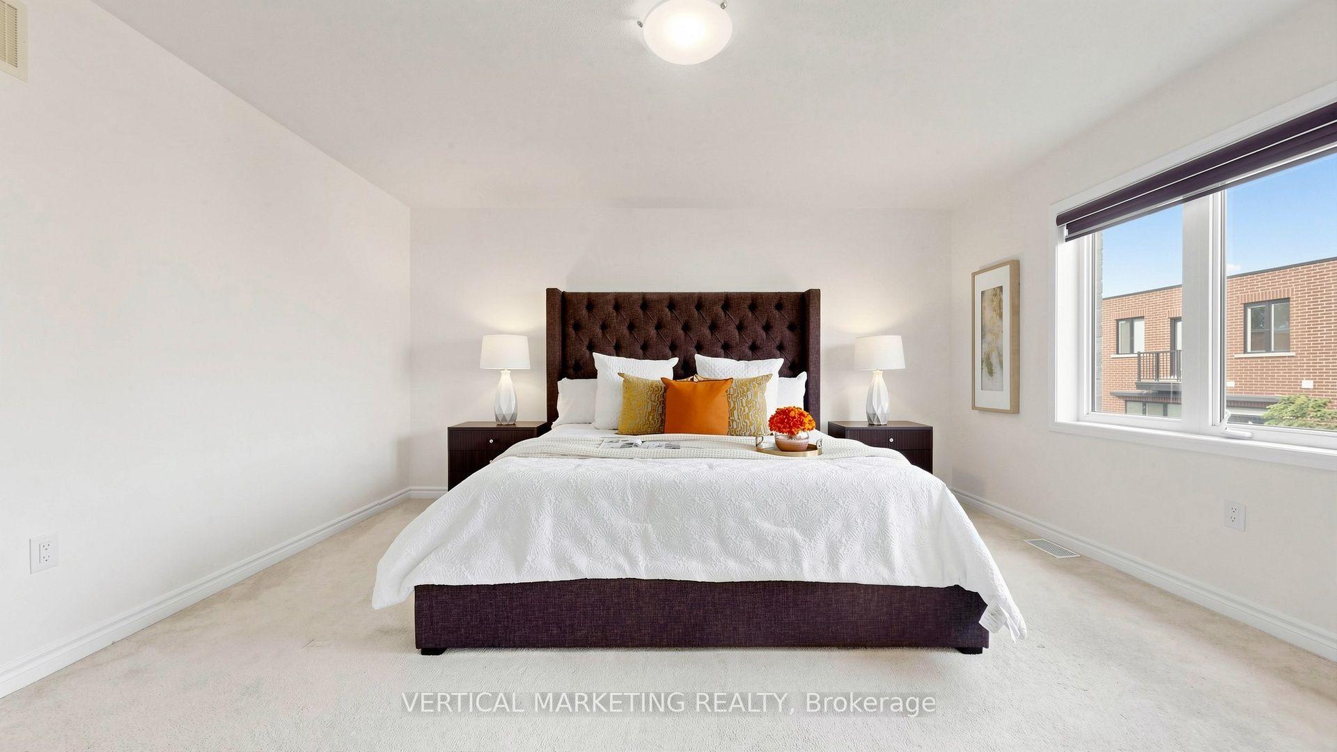 Photo 28 of 286 Valermo Drive, Etobicoke, Alderwood — HOMEH