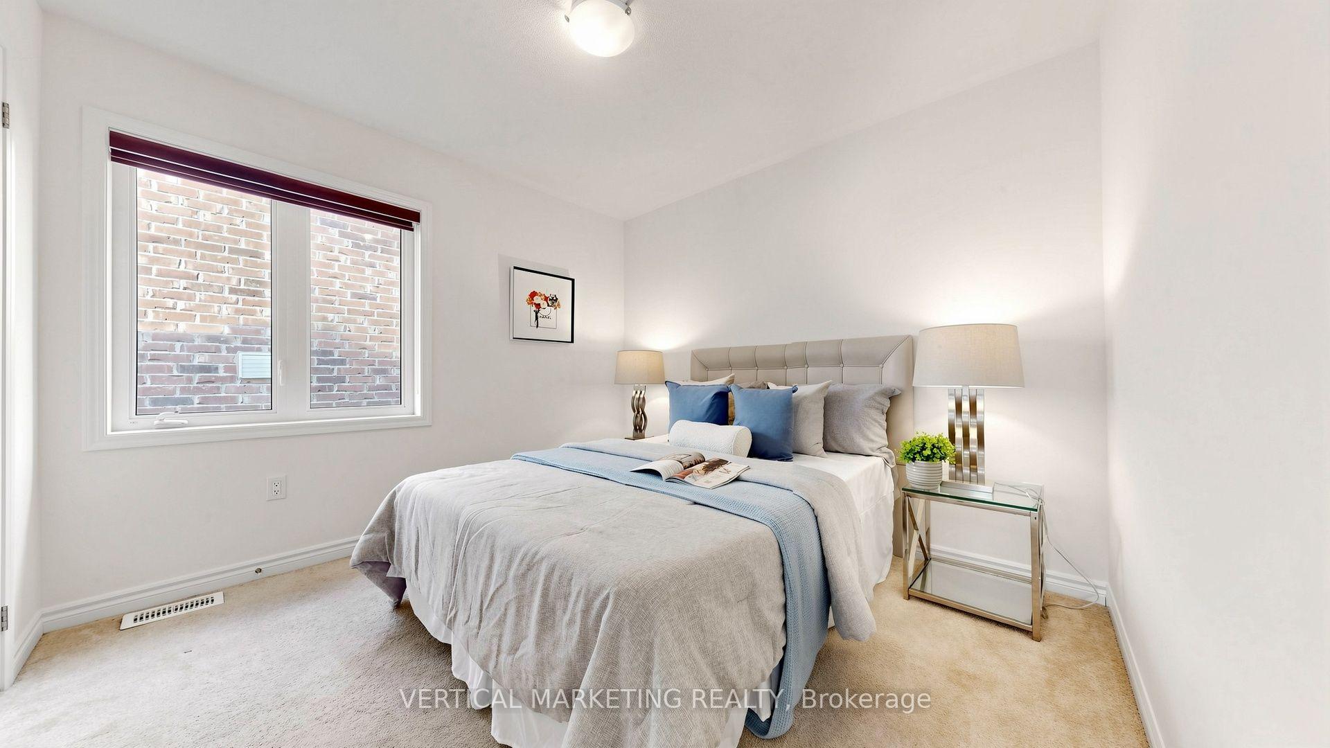 Photo 36 of 286 Valermo Drive, Etobicoke, Alderwood — HOMEH