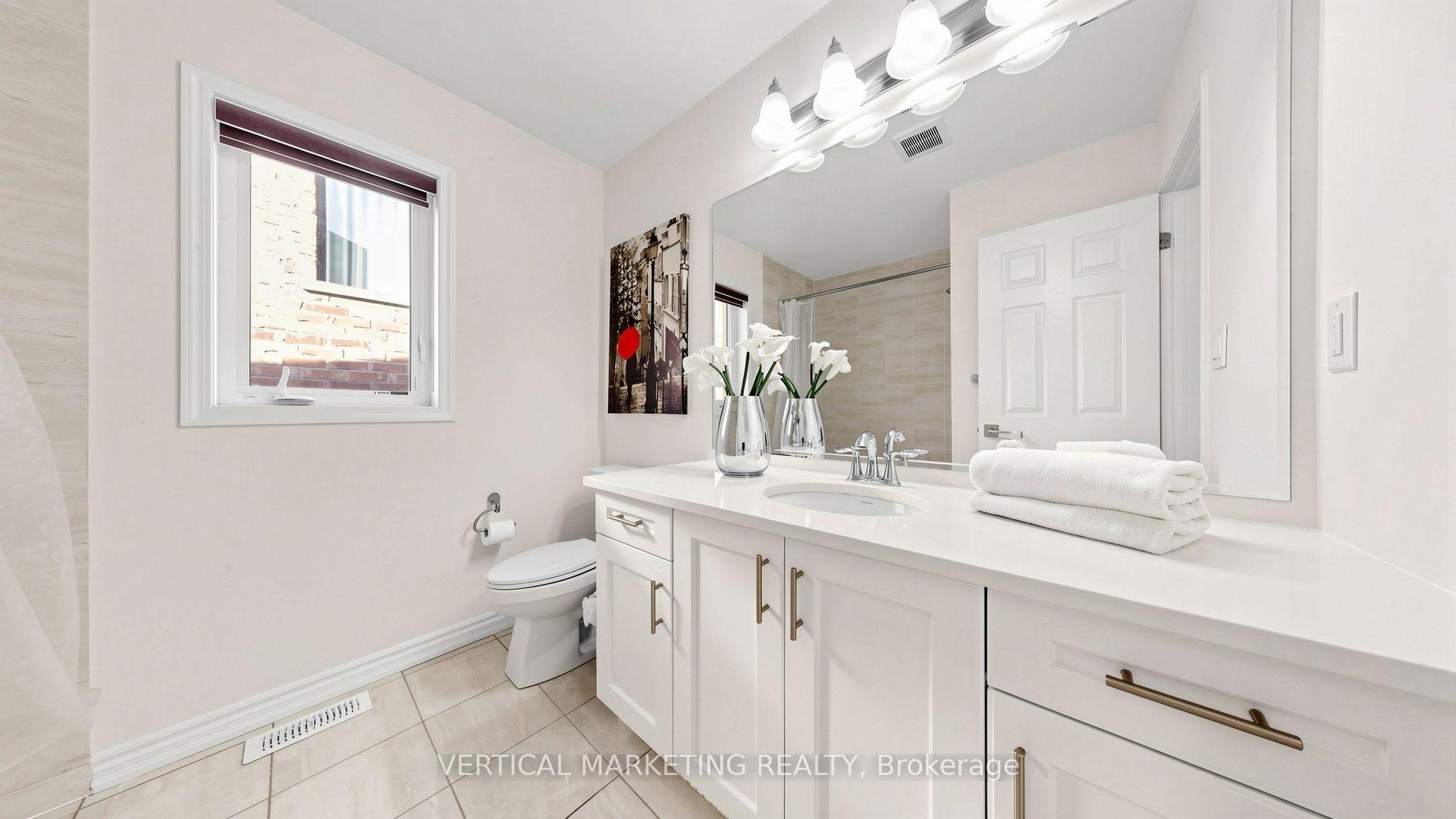 Photo 37 of 286 Valermo Drive, Etobicoke, Alderwood — HOMEH
