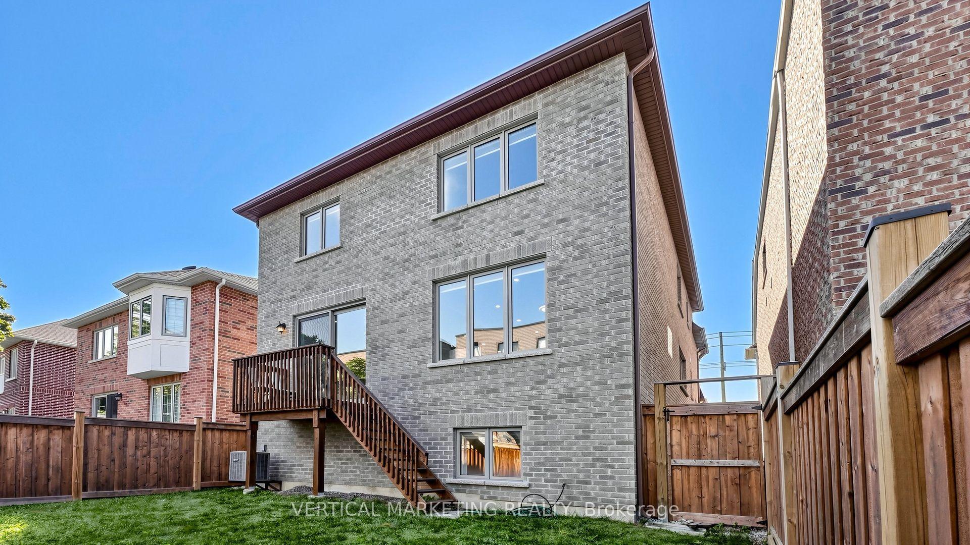 Photo 50 of 286 Valermo Drive, Etobicoke, Alderwood — HOMEH