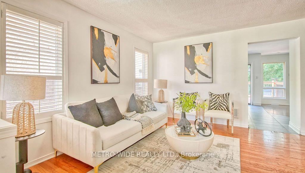 Photo 6 of 3706 Forest Bluff Crescent, Mississauga, Lisgar — HOMEH