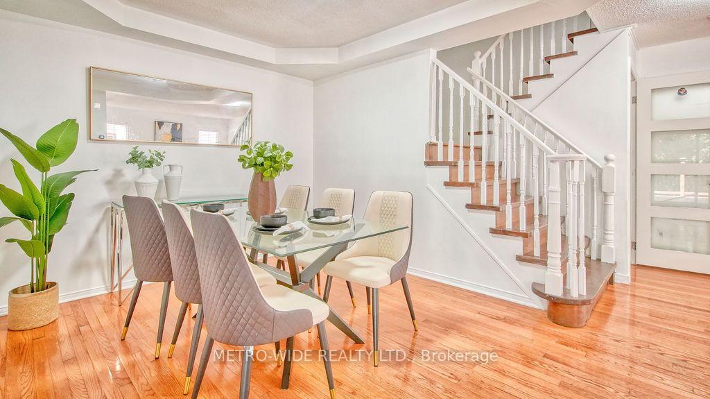 Photo 8 of 3706 Forest Bluff Crescent, Mississauga, Lisgar — HOMEH
