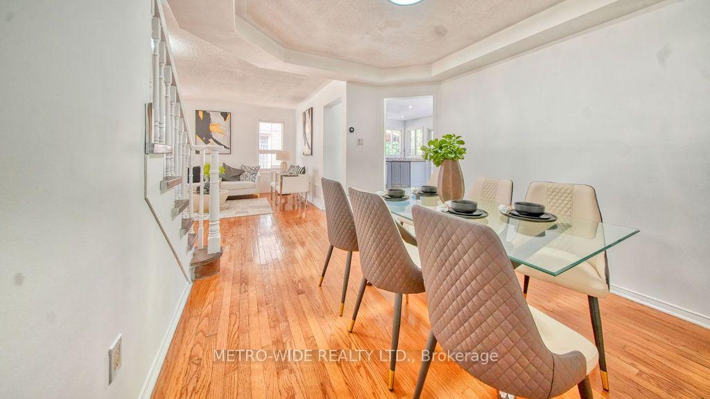 Photo 10 of 3706 Forest Bluff Crescent, Mississauga, Lisgar — HOMEH