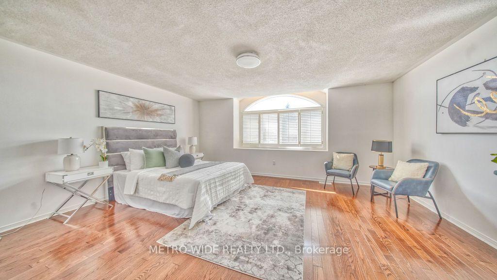 Photo 24 of 3706 Forest Bluff Crescent, Mississauga, Lisgar — HOMEH