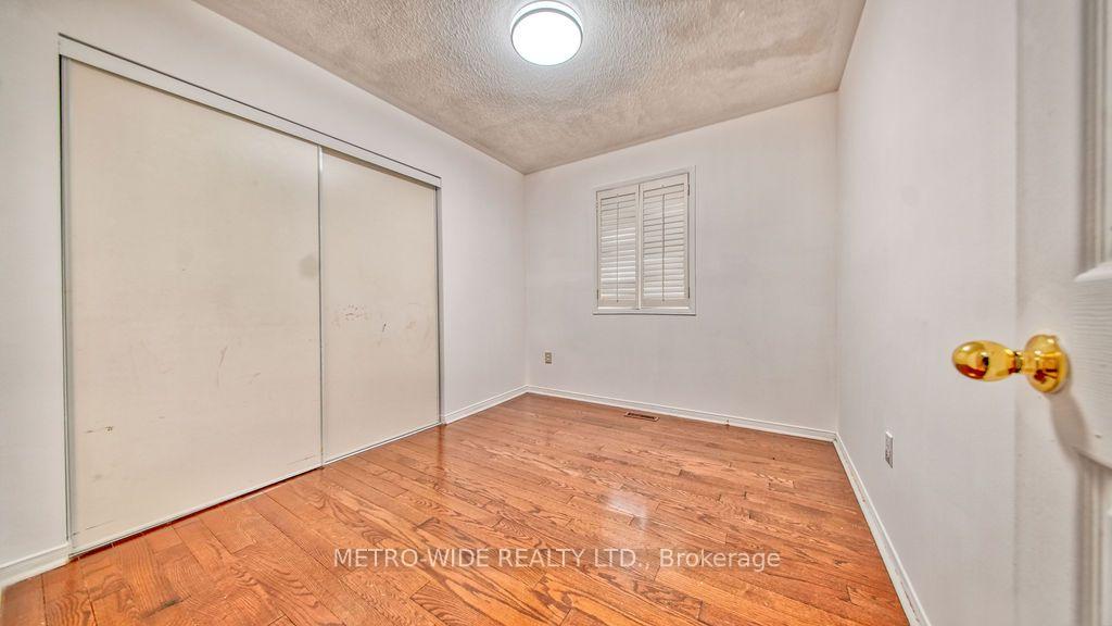 Photo 32 of 3706 Forest Bluff Crescent, Mississauga, Lisgar — HOMEH