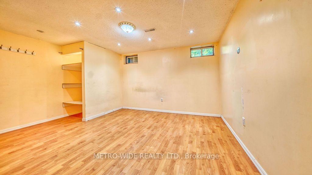 Photo 40 of 3706 Forest Bluff Crescent, Mississauga, Lisgar — HOMEH