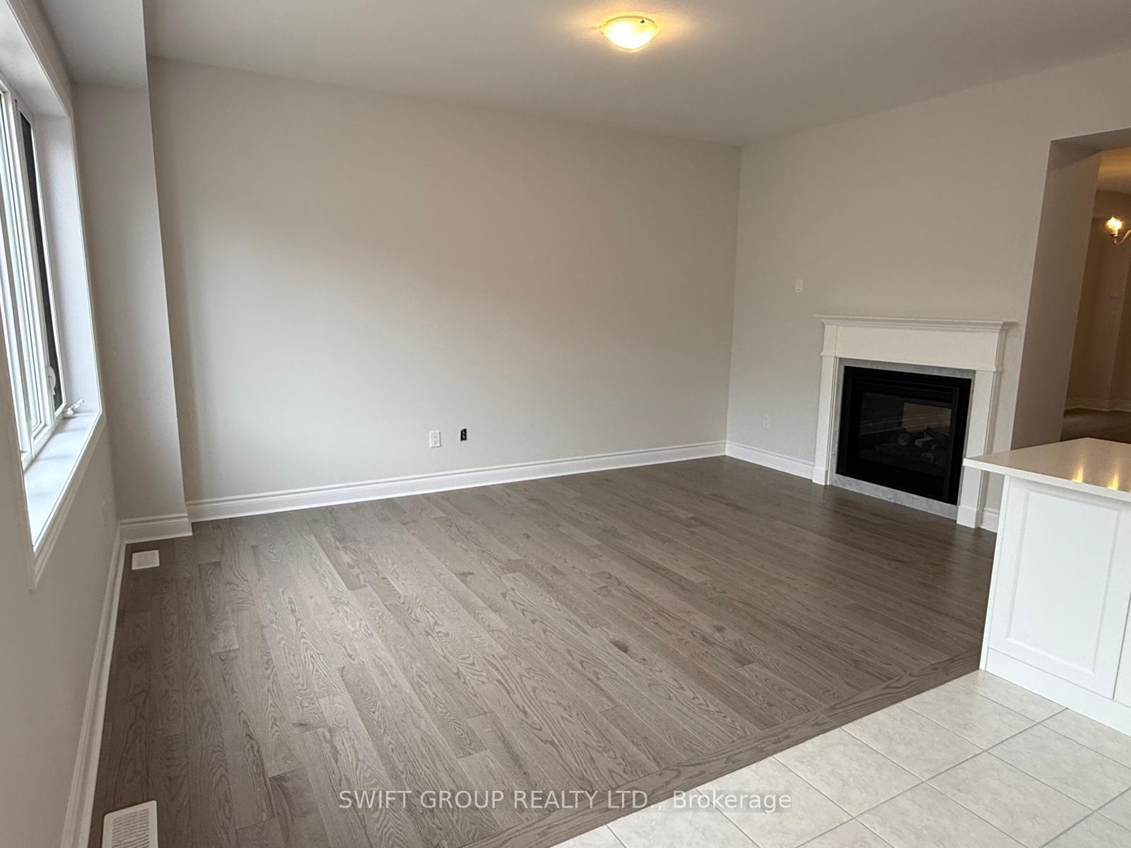 Photo 11 of 31 Keyworth Crescent, Brampton, Sandringham-Wellington North — HOMEH