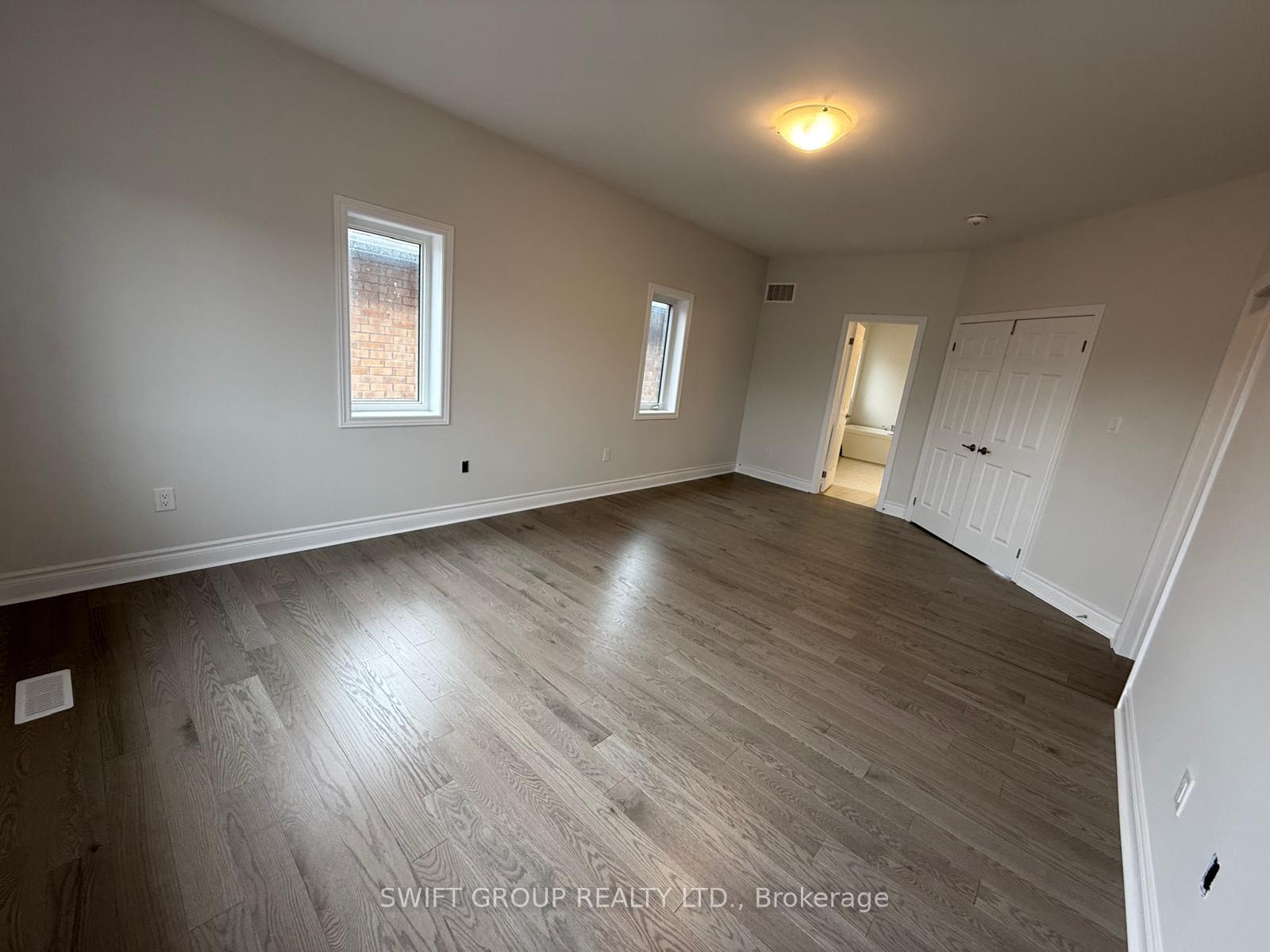 Photo 21 of 31 Keyworth Crescent, Brampton, Sandringham-Wellington North — HOMEH
