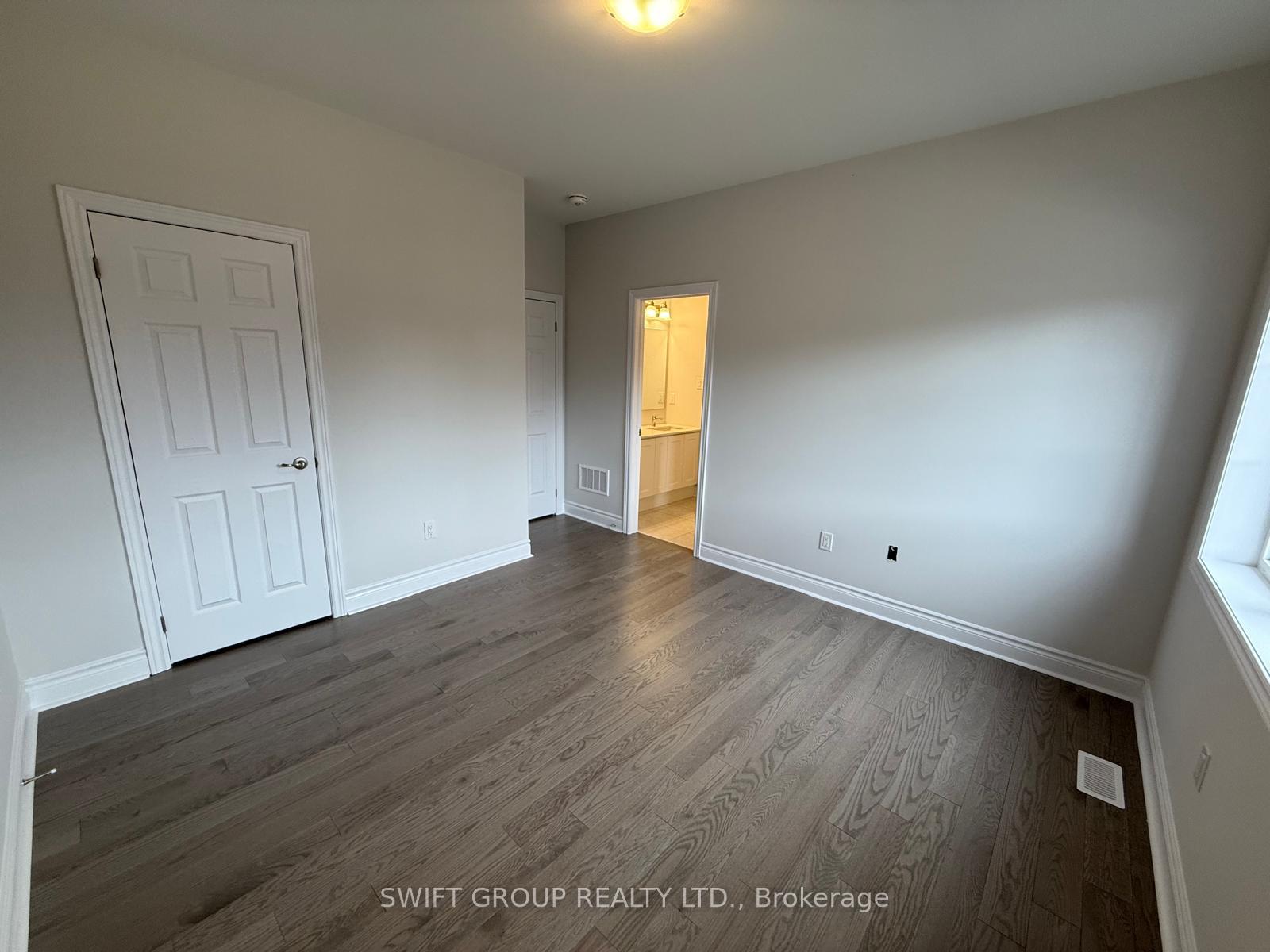 Photo 32 of 31 Keyworth Crescent, Brampton, Sandringham-Wellington North — HOMEH