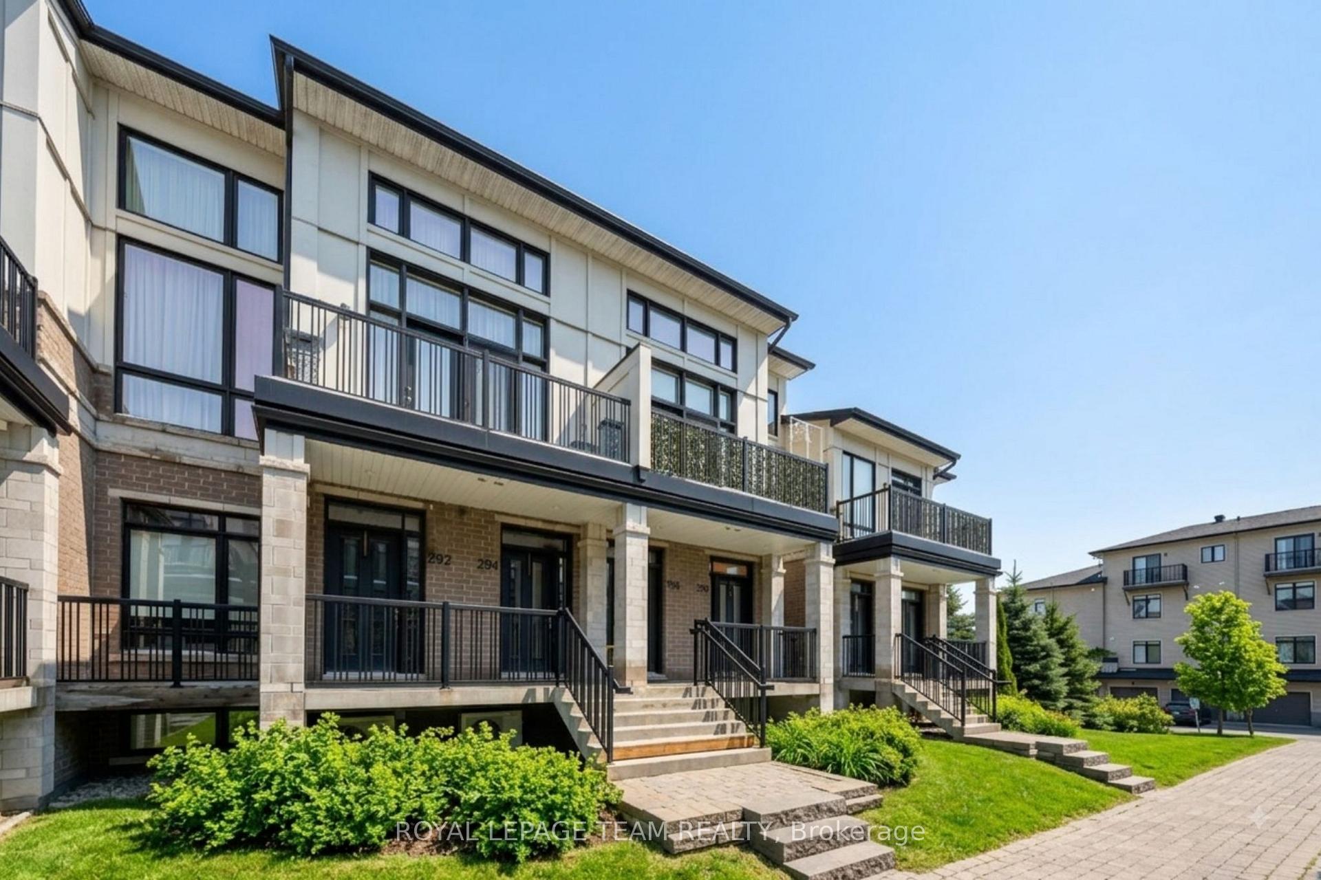 Photo 4 of 298 Pembina Private, Ottawa, Riverside South/Gloucester Glen — HOMEH