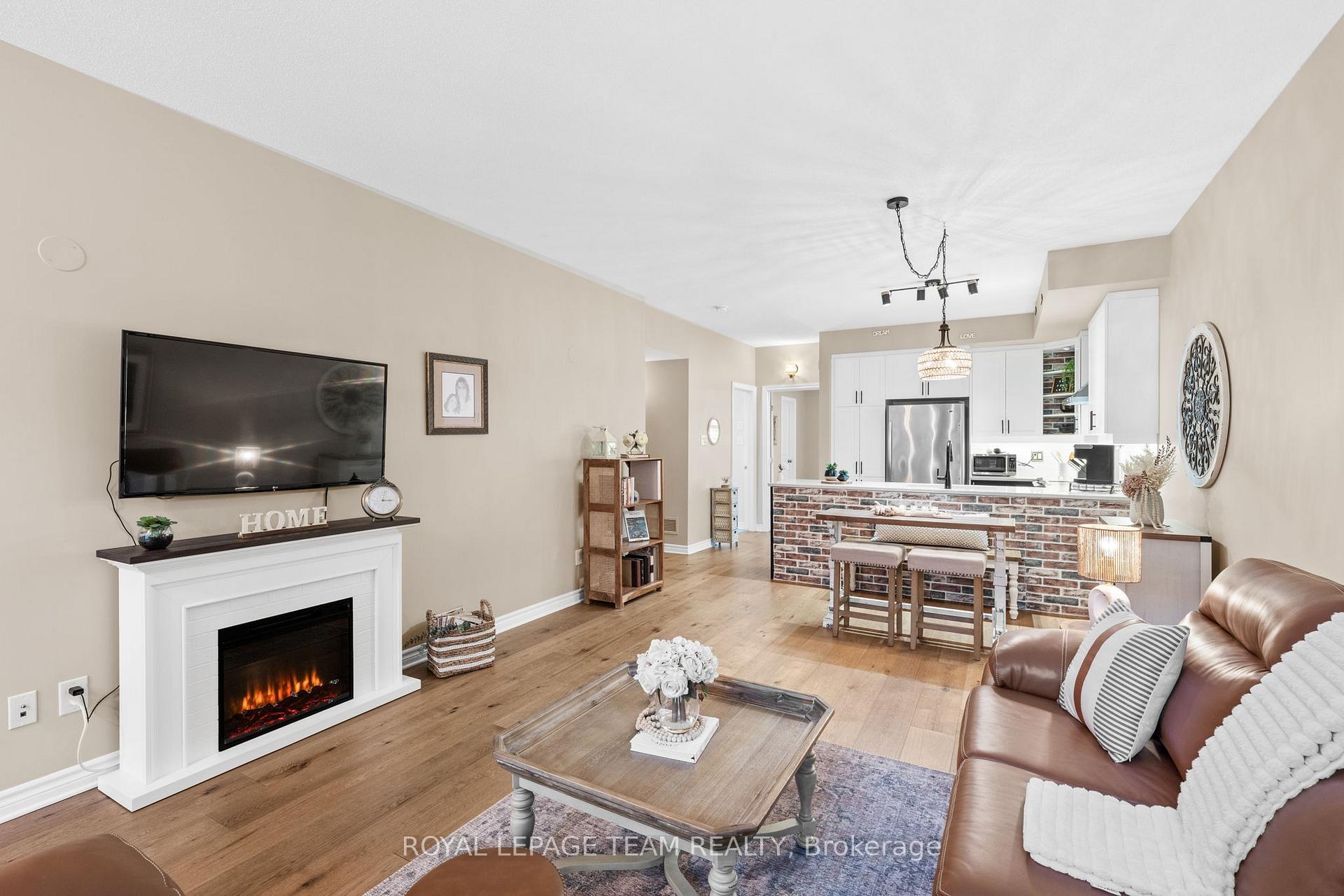 Photo 10 of 298 Pembina Private, Ottawa, Riverside South/Gloucester Glen — HOMEH