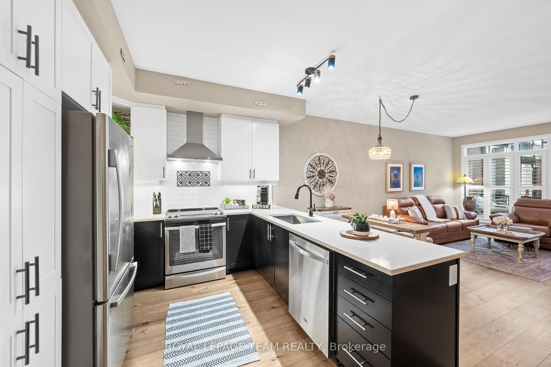 Photo 18 of 298 Pembina Private, Ottawa, Riverside South/Gloucester Glen — HOMEH