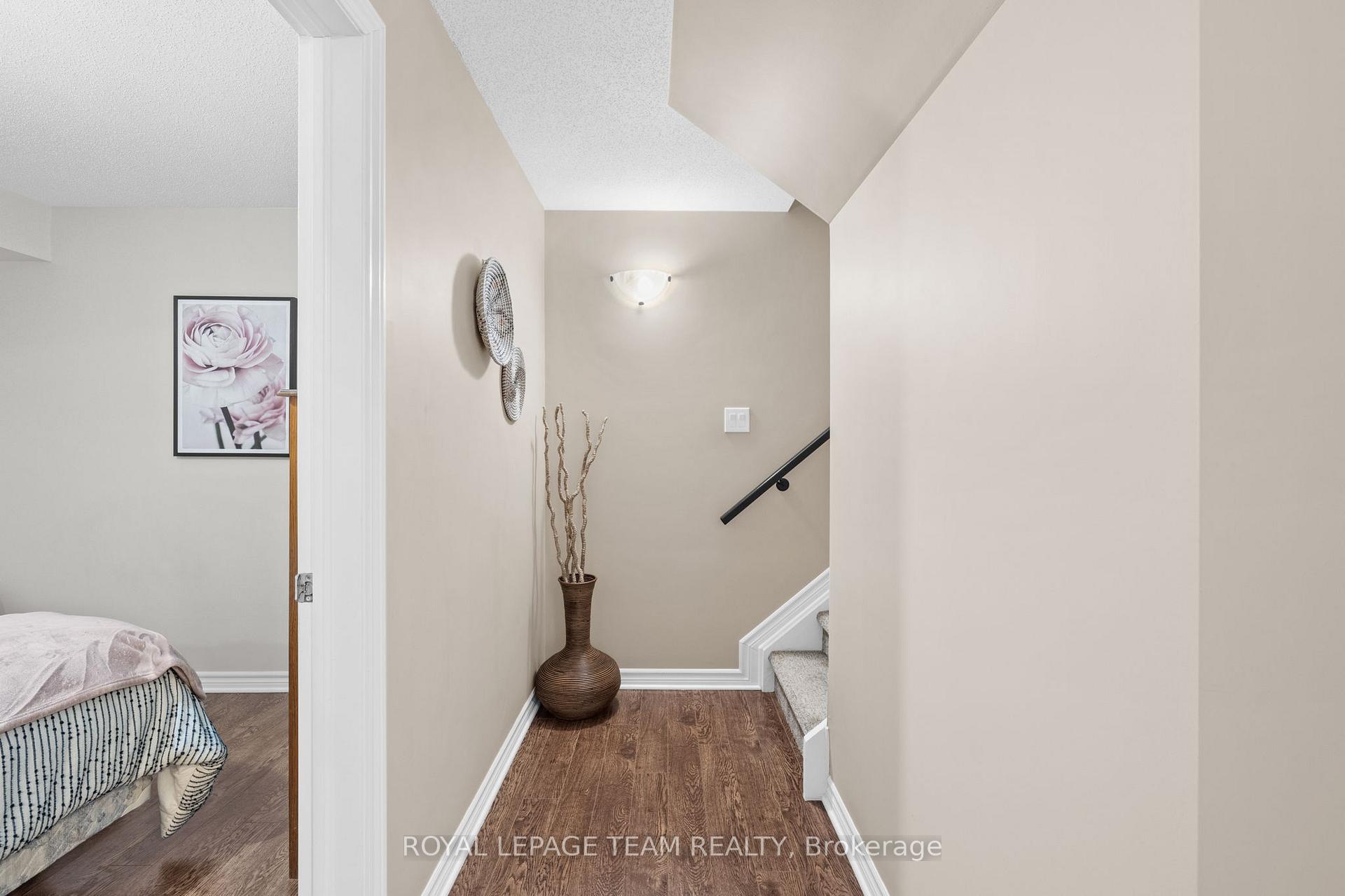 Photo 28 of 298 Pembina Private, Ottawa, Riverside South/Gloucester Glen — HOMEH