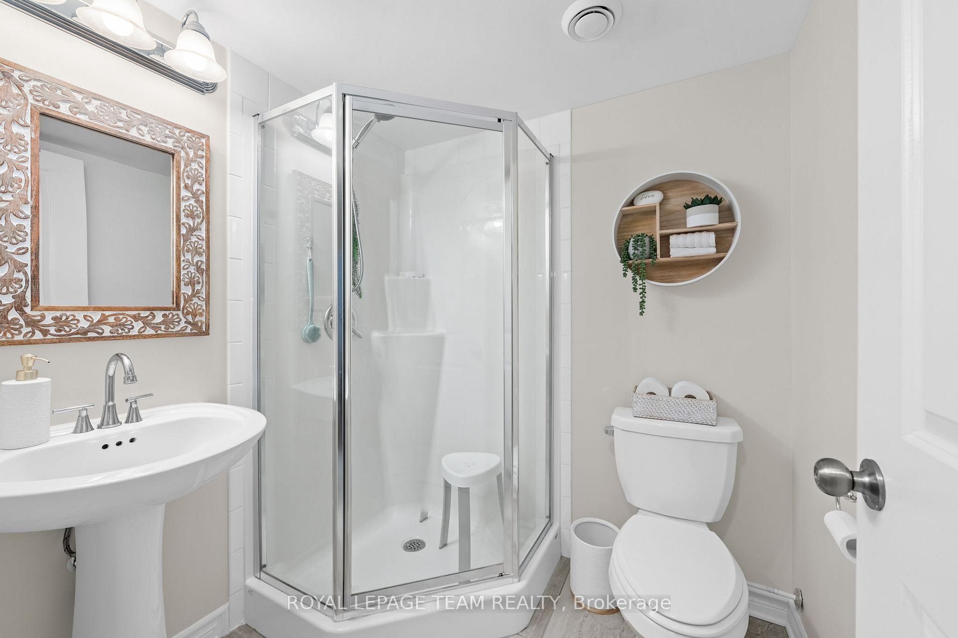 Photo 33 of 298 Pembina Private, Ottawa, Riverside South/Gloucester Glen — HOMEH