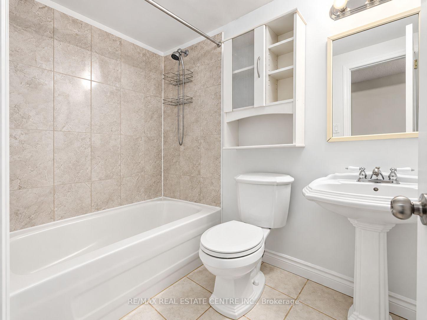 Photo 54 of 1537 Cuthbert Avenue, Mississauga, East Credit — HOMEH